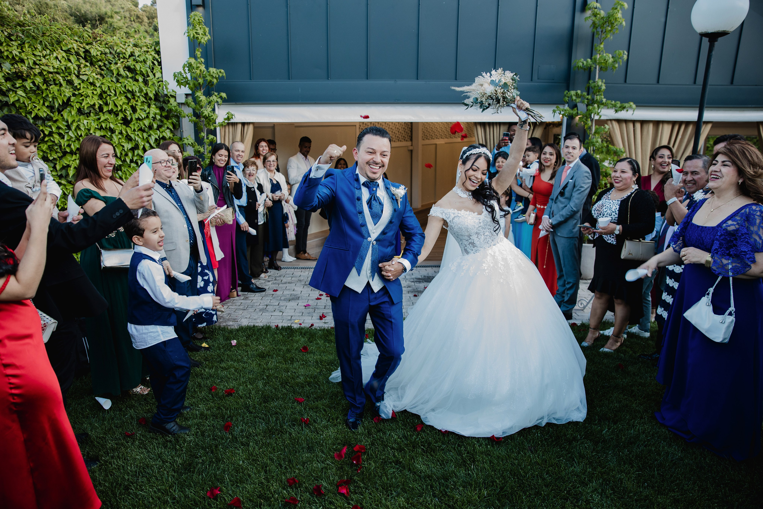 Fotografía de Bodas en Madrid - Rainbox: Capturamos Tu Amor con Pasión. Rainbox Estudio de Fotografía