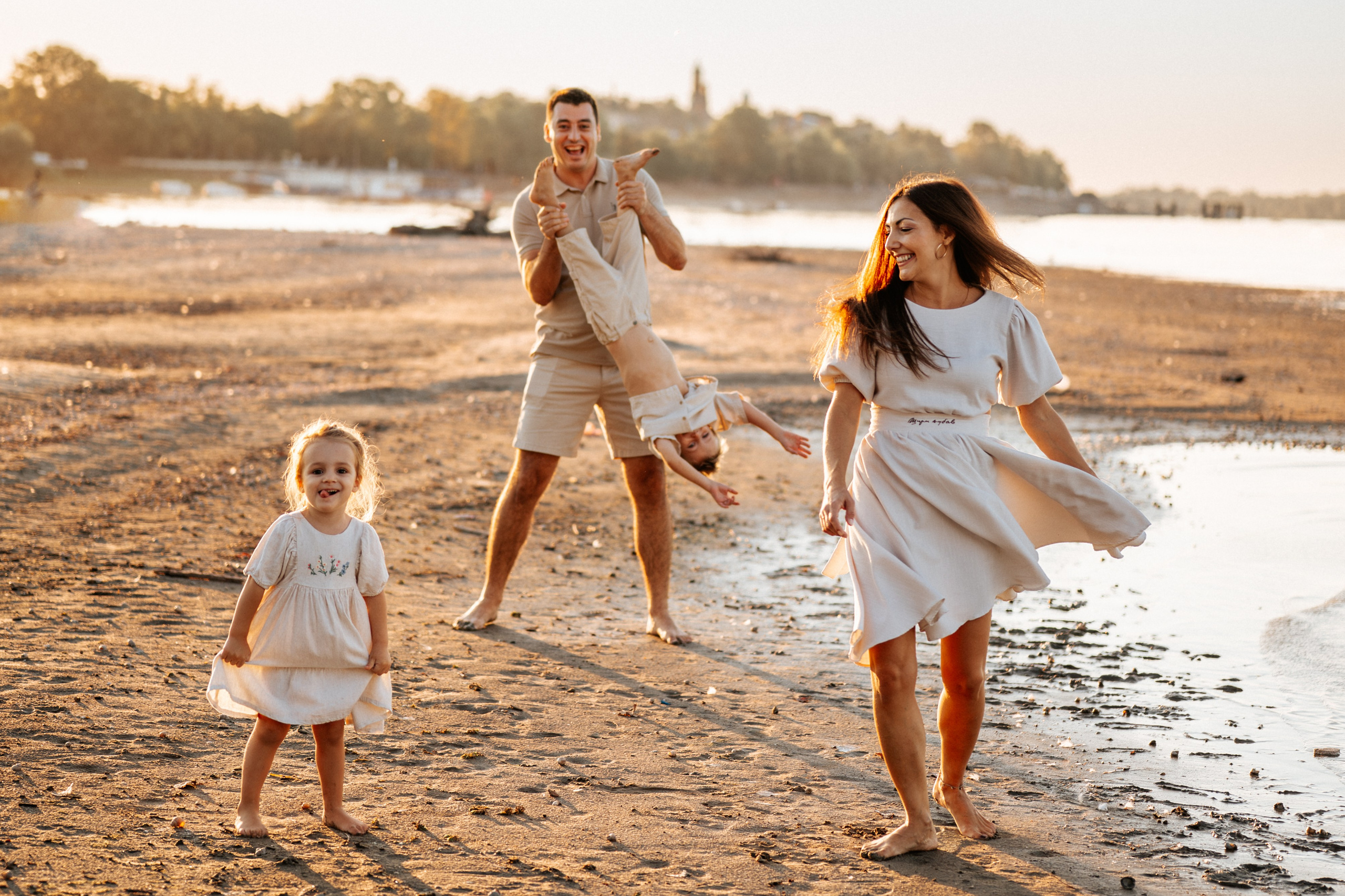 Anja, Nikola, Adam i Hana - porodično fotografisanje. Dečiji i porodični fotograf