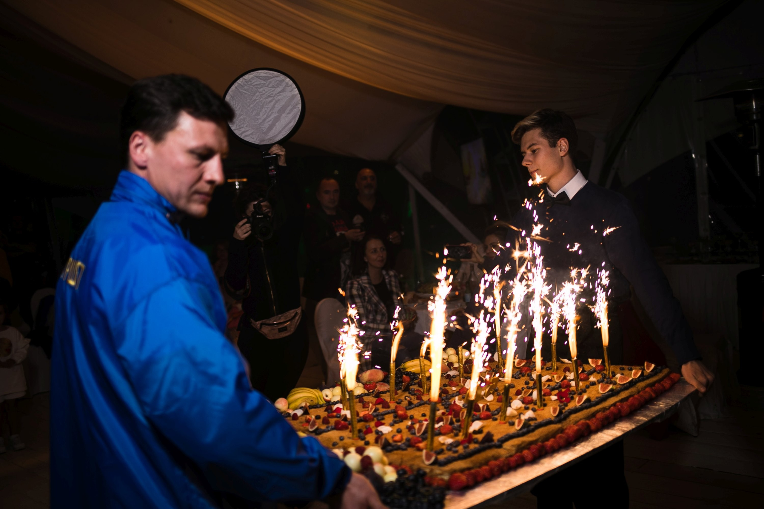 Birthday in a yaht club. True Story Photography