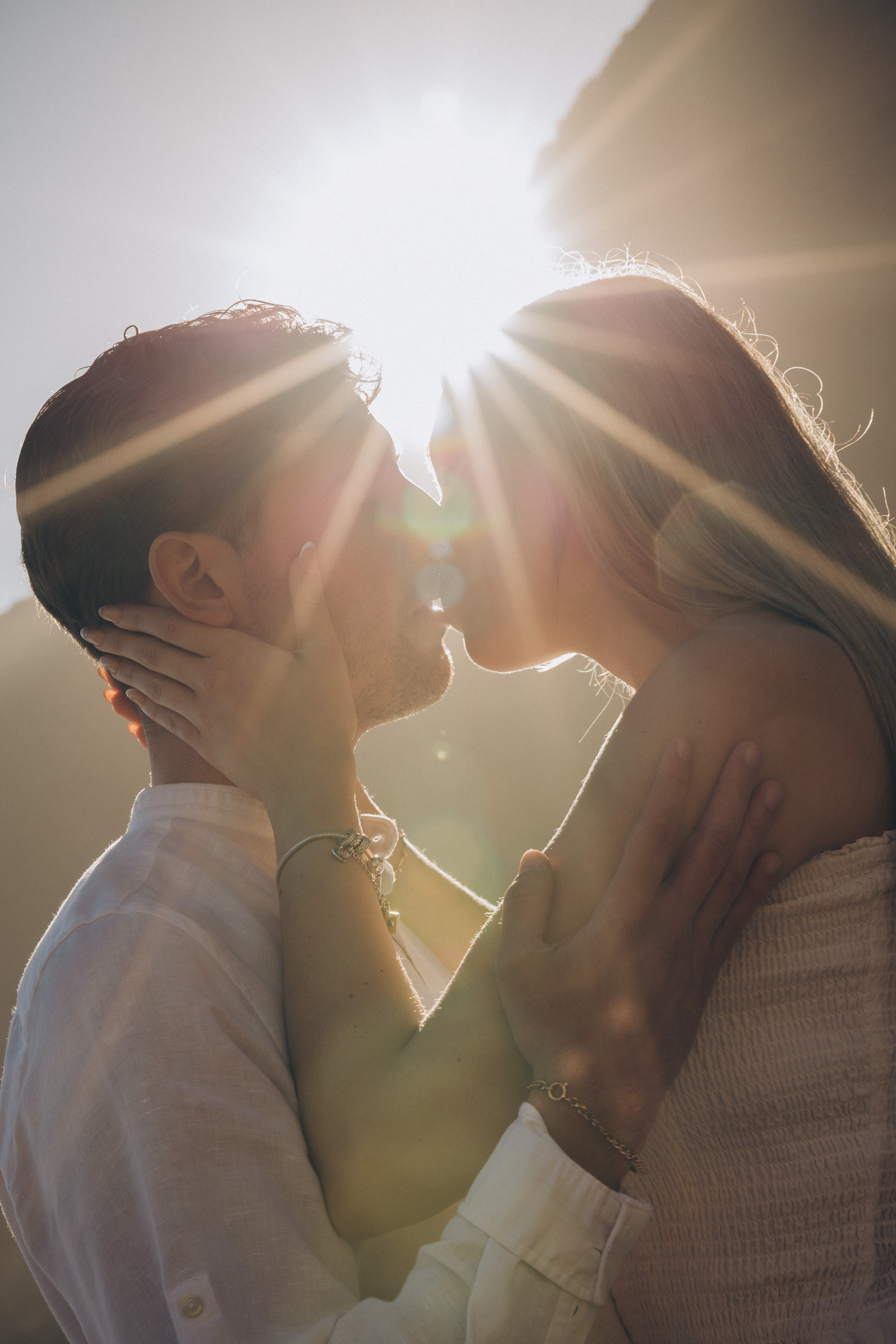 Love story Photoshoot at Seixal Beach, Madeira
