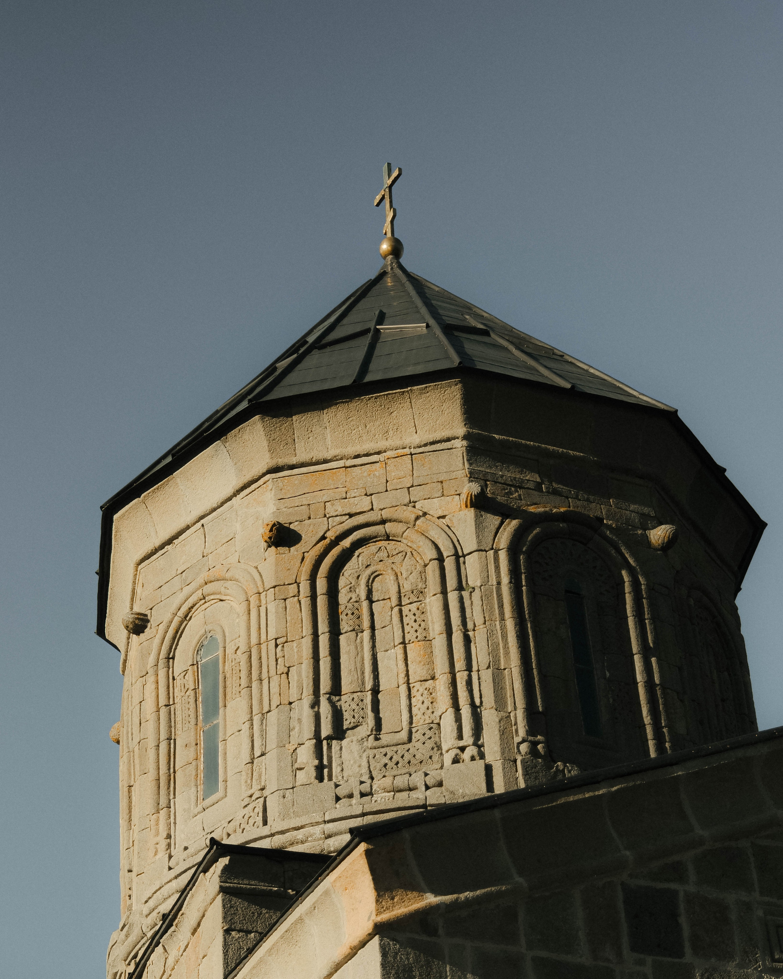 Gergeti Trinity Church. Фотограф в горах Грузии | Казбеги и Гудаури