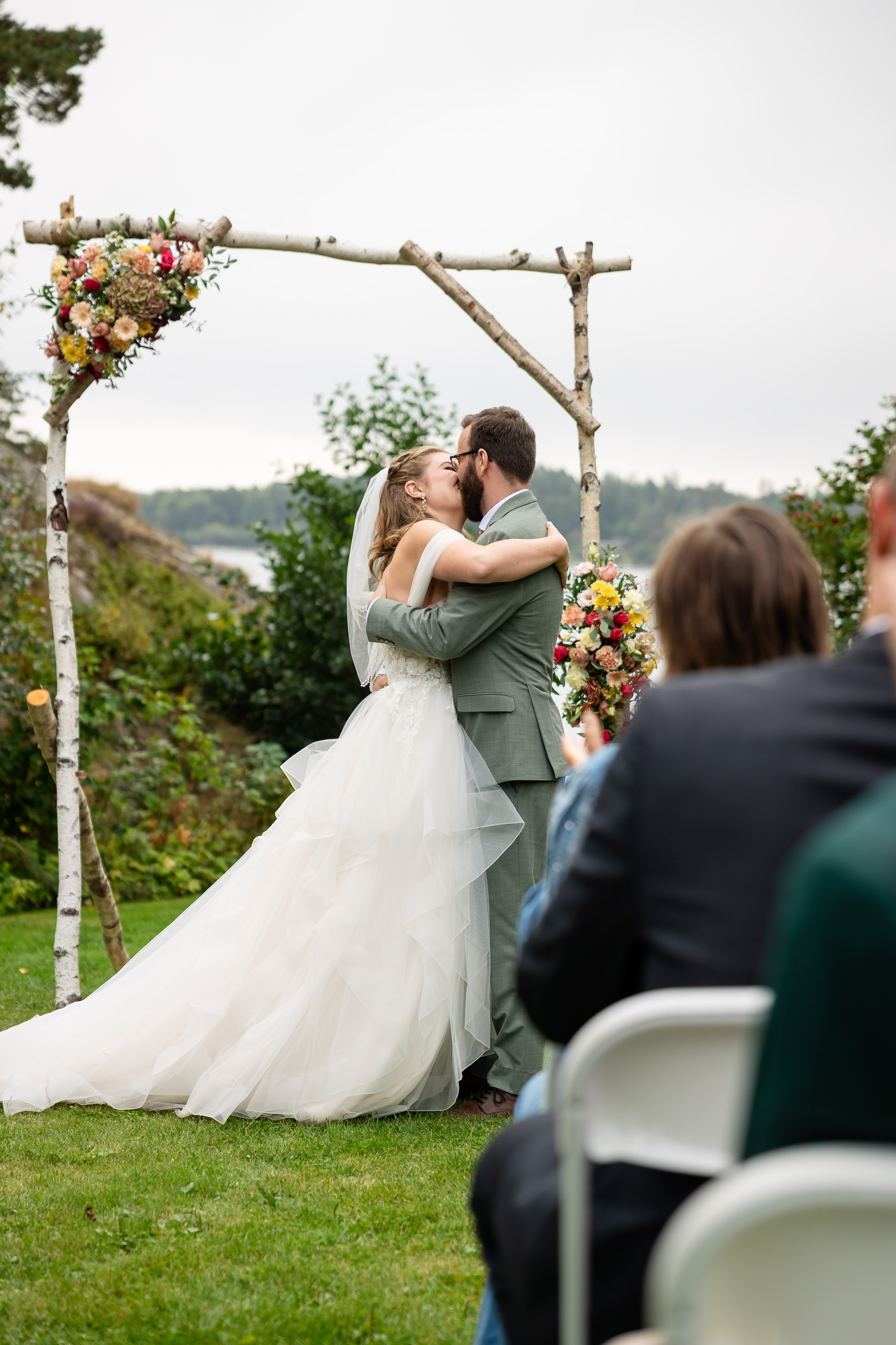Bryllupsfotografering på Tromøya i Arendal. Bryllupsfotograf i Oslo og Rogaland — Meisal Media
