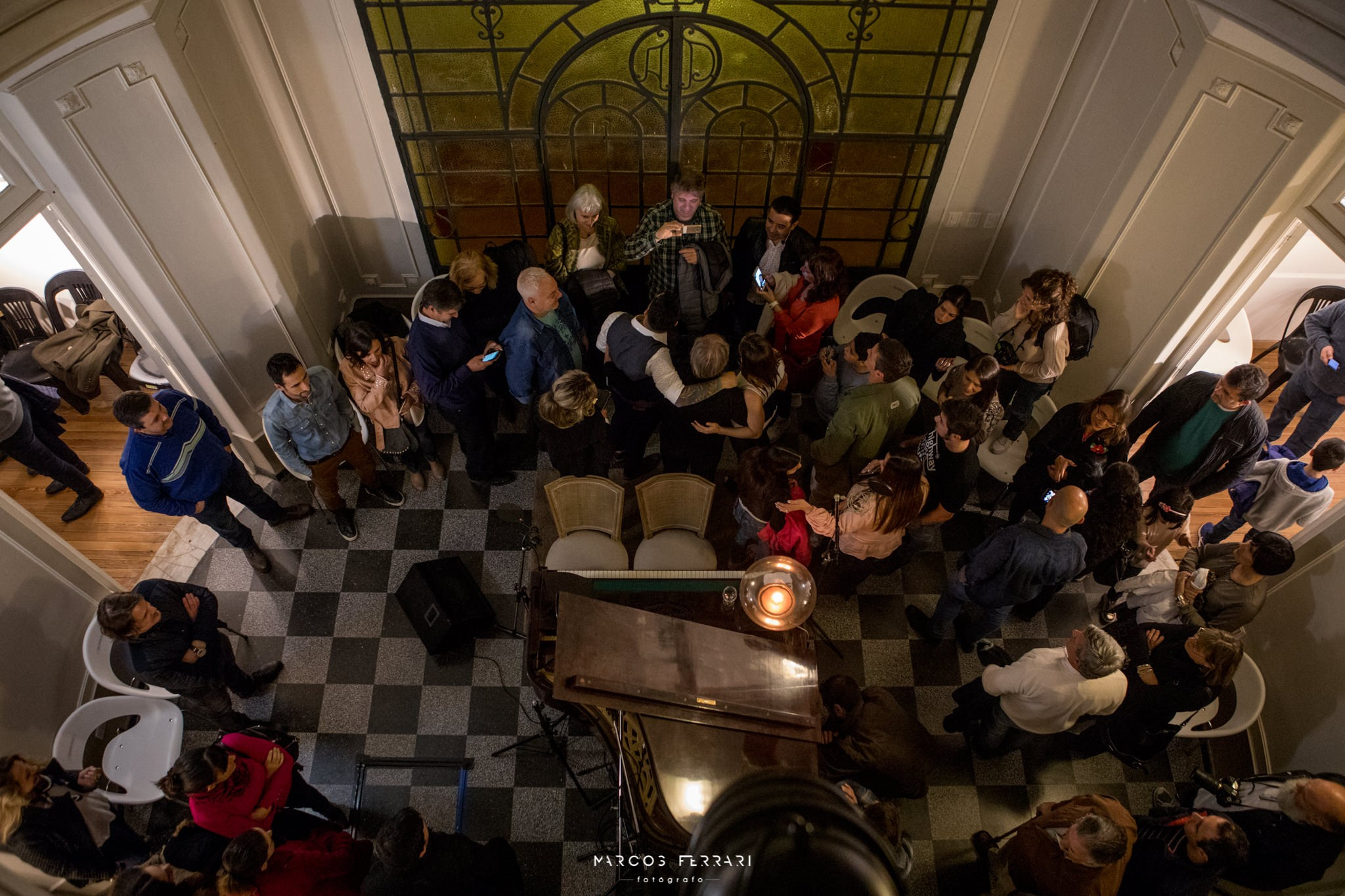 PABLO CORDERO | Solo (show). Marcos Ferrari Fotógrafo