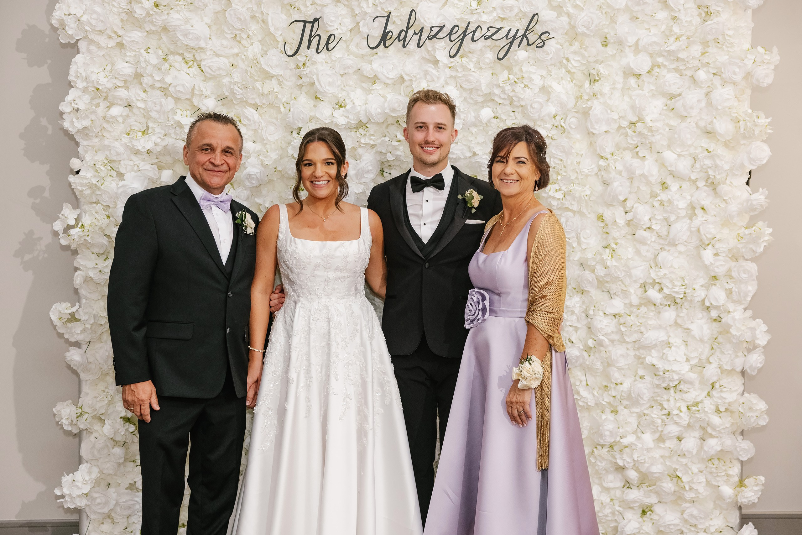 09.06.2025 Wedding. Wedding family event photographer in Chicago Nick Yushevich