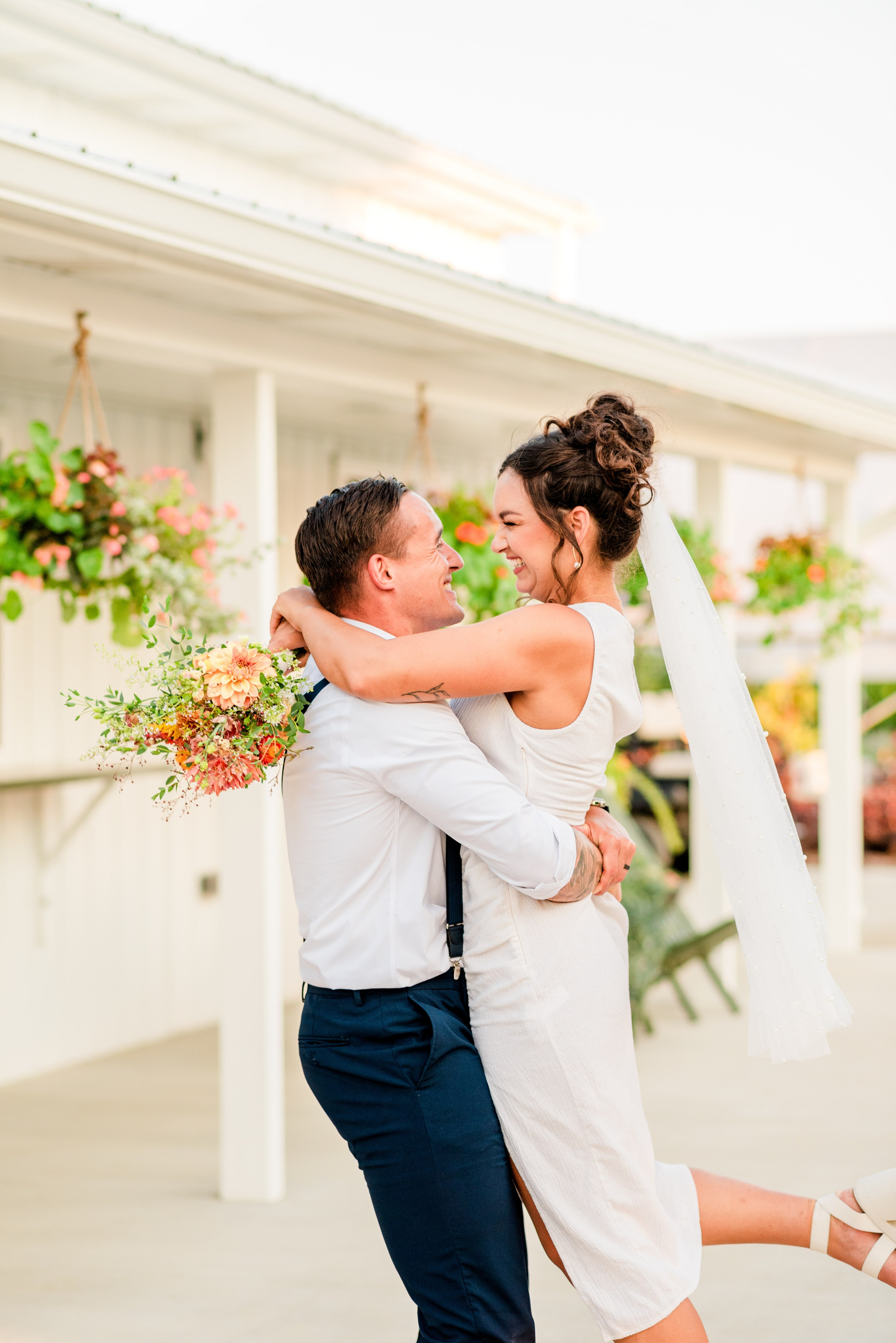 Vibrant Outdoor Wedding at Of The Land Events | Battle Creek Wedding Photographer. Alexandria Danielle Photography | Fort Wayne & Indianapolis Wedding Photographer