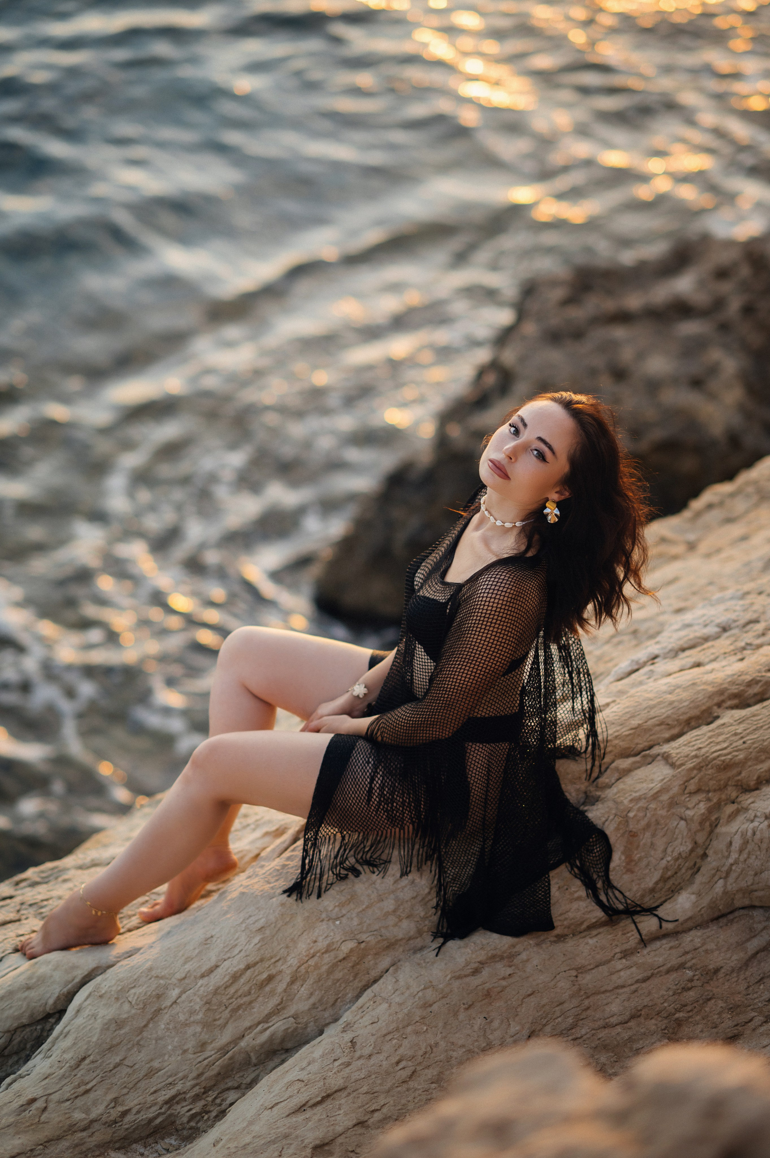 Морские скалы. Фотограф на Кипре