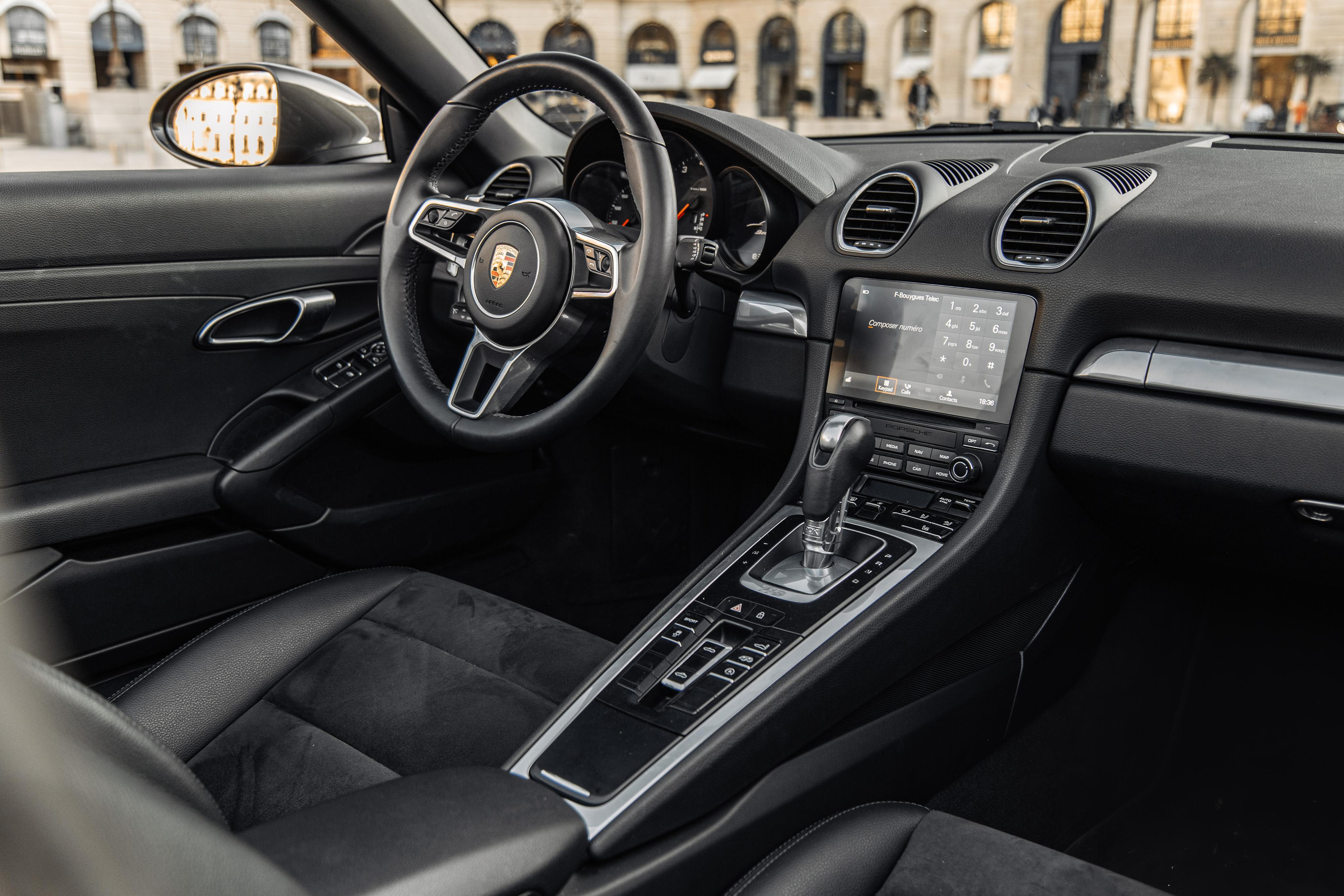 Porsche Boxter. Photographe de voitures à Paris — Vitalii Motruk