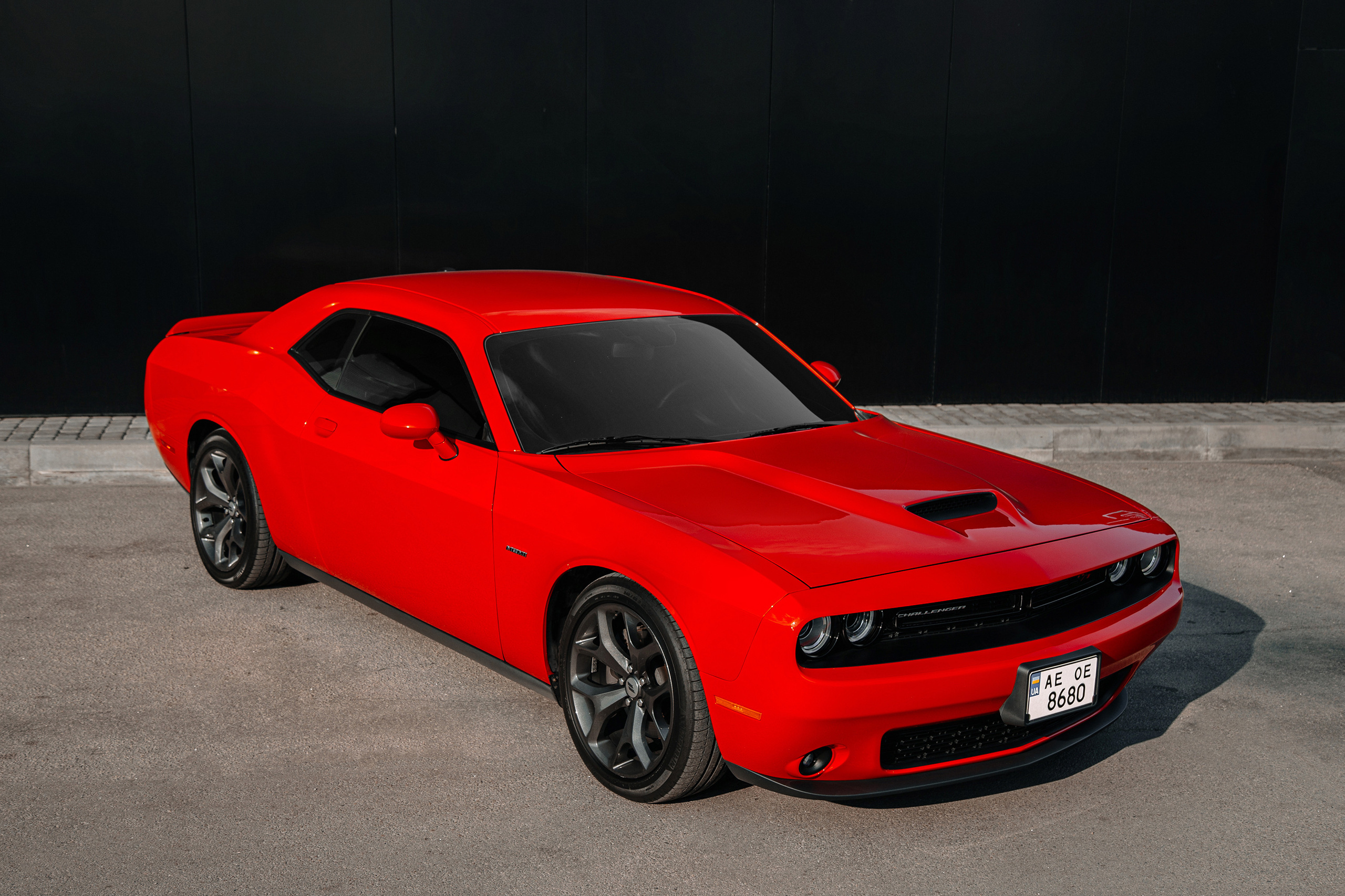 Dodge Challenger. Photographe de voitures à Paris — Vitalii Motruk