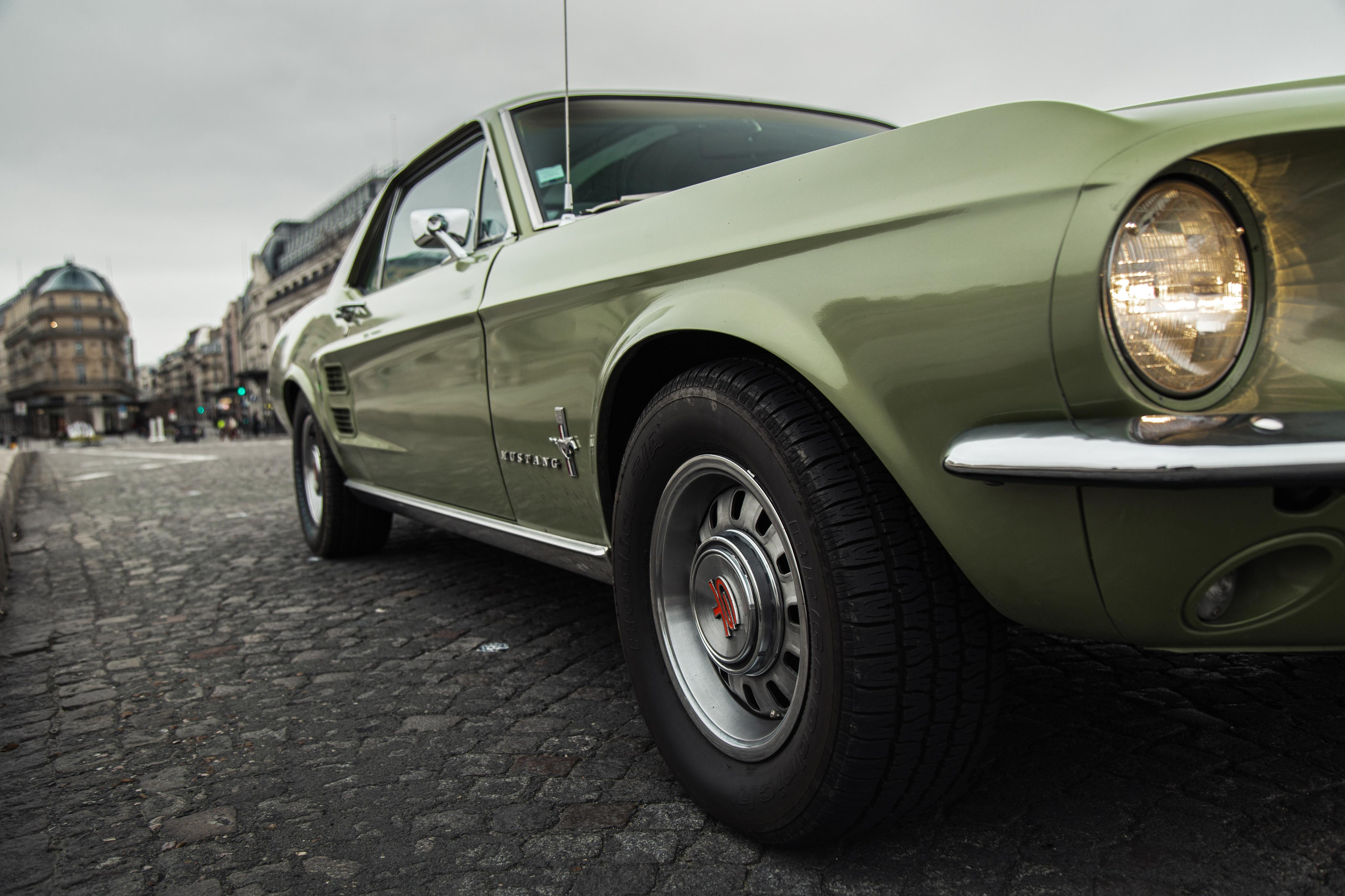 Ford Mustang '67. Photographe de voitures à Paris — Vitalii Motruk