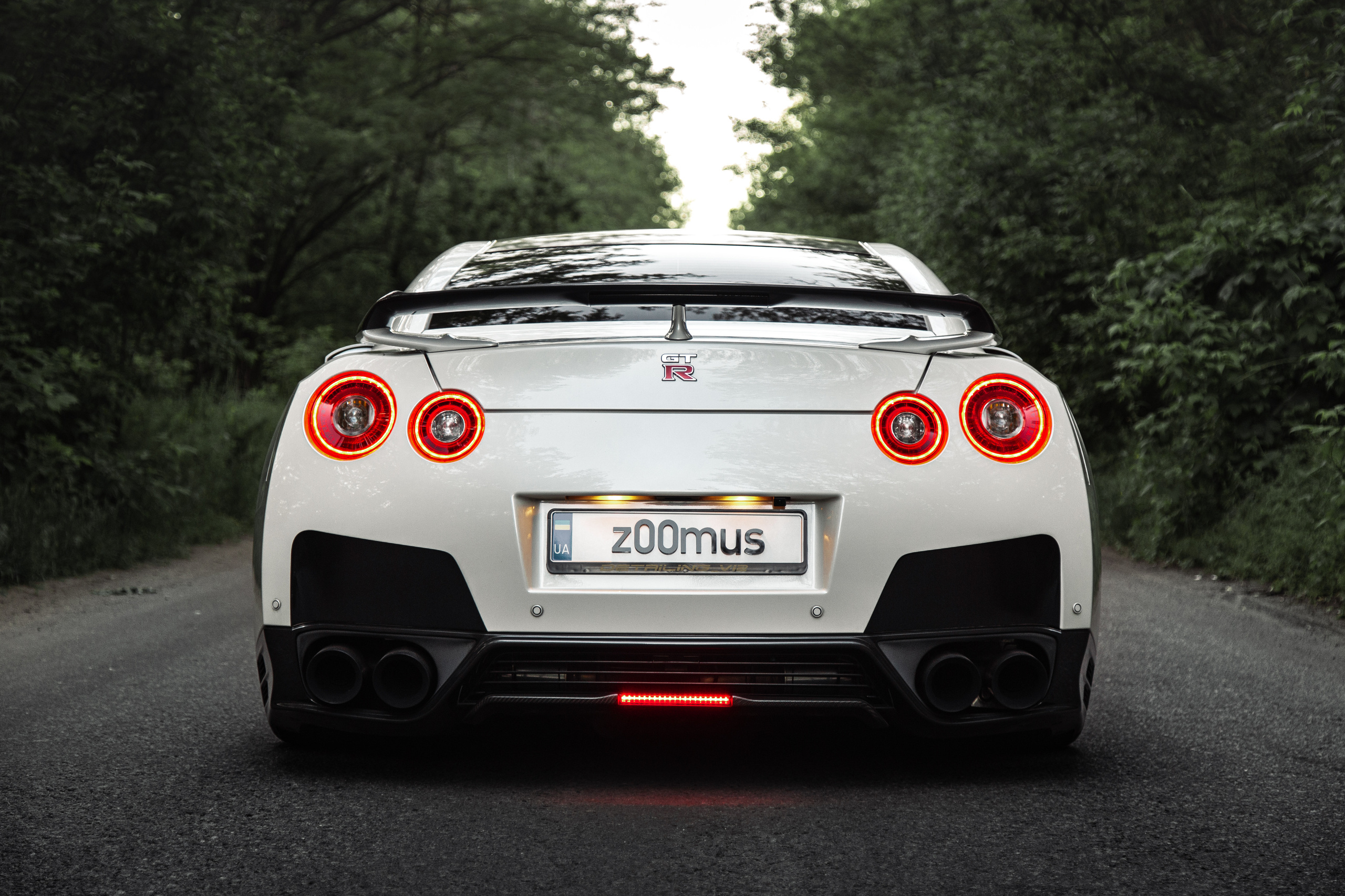 Nissan GT-R. Photographe de voitures à Paris — Vitalii Motruk