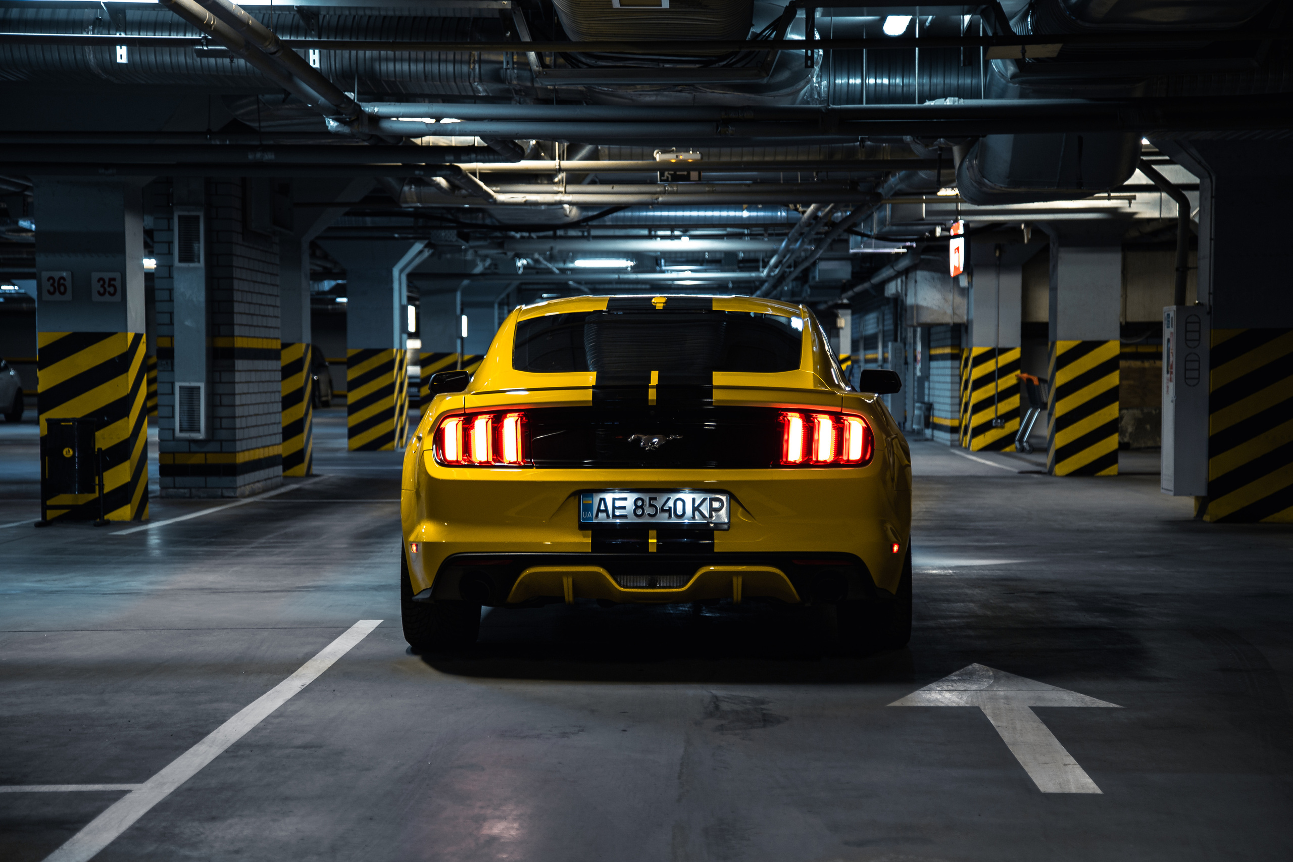 Ford Mustang. Photographer in Paris — Vitalii Motruk