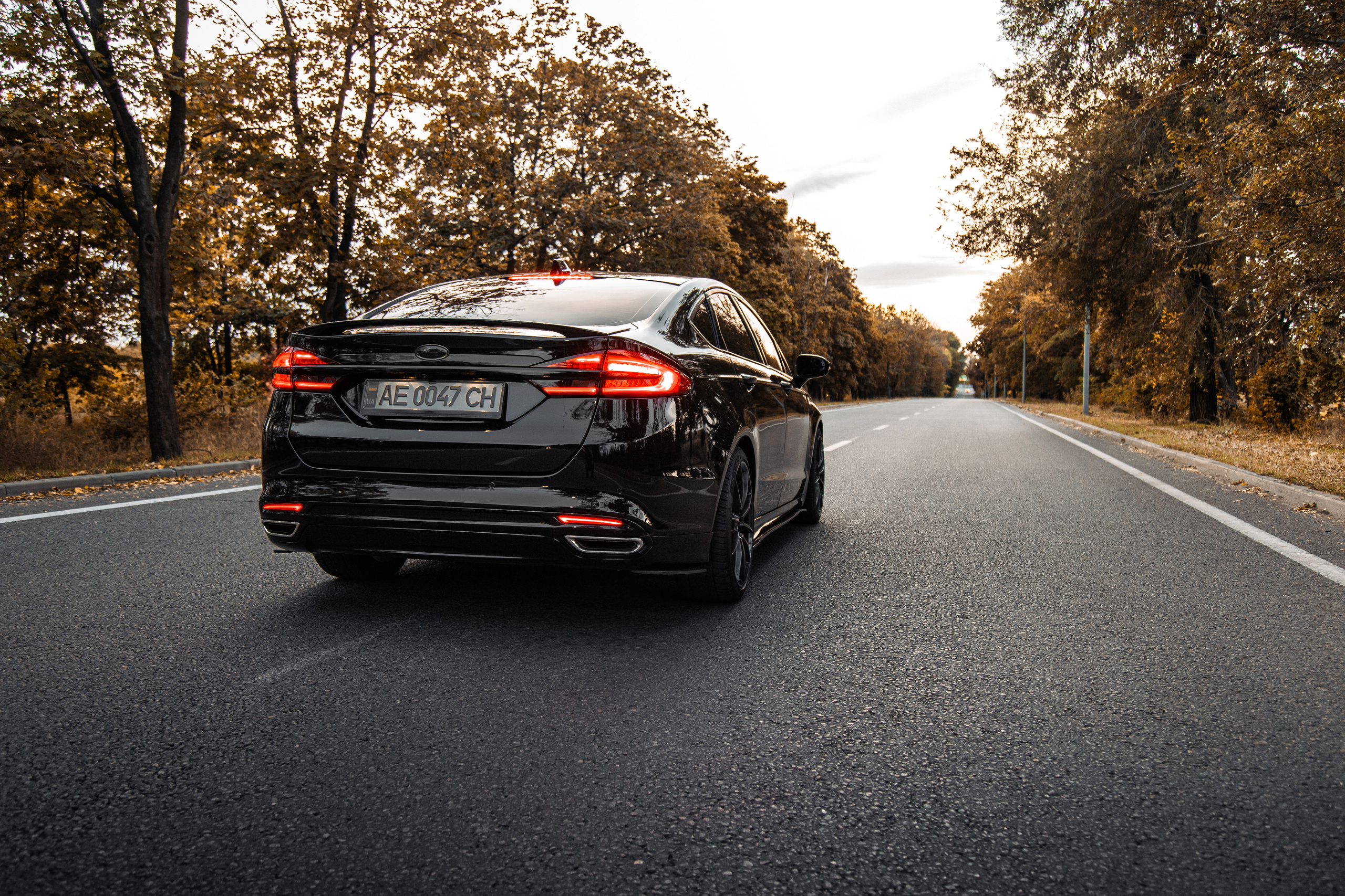 Ford Fusion. Photographe de voitures à Paris — Vitalii Motruk