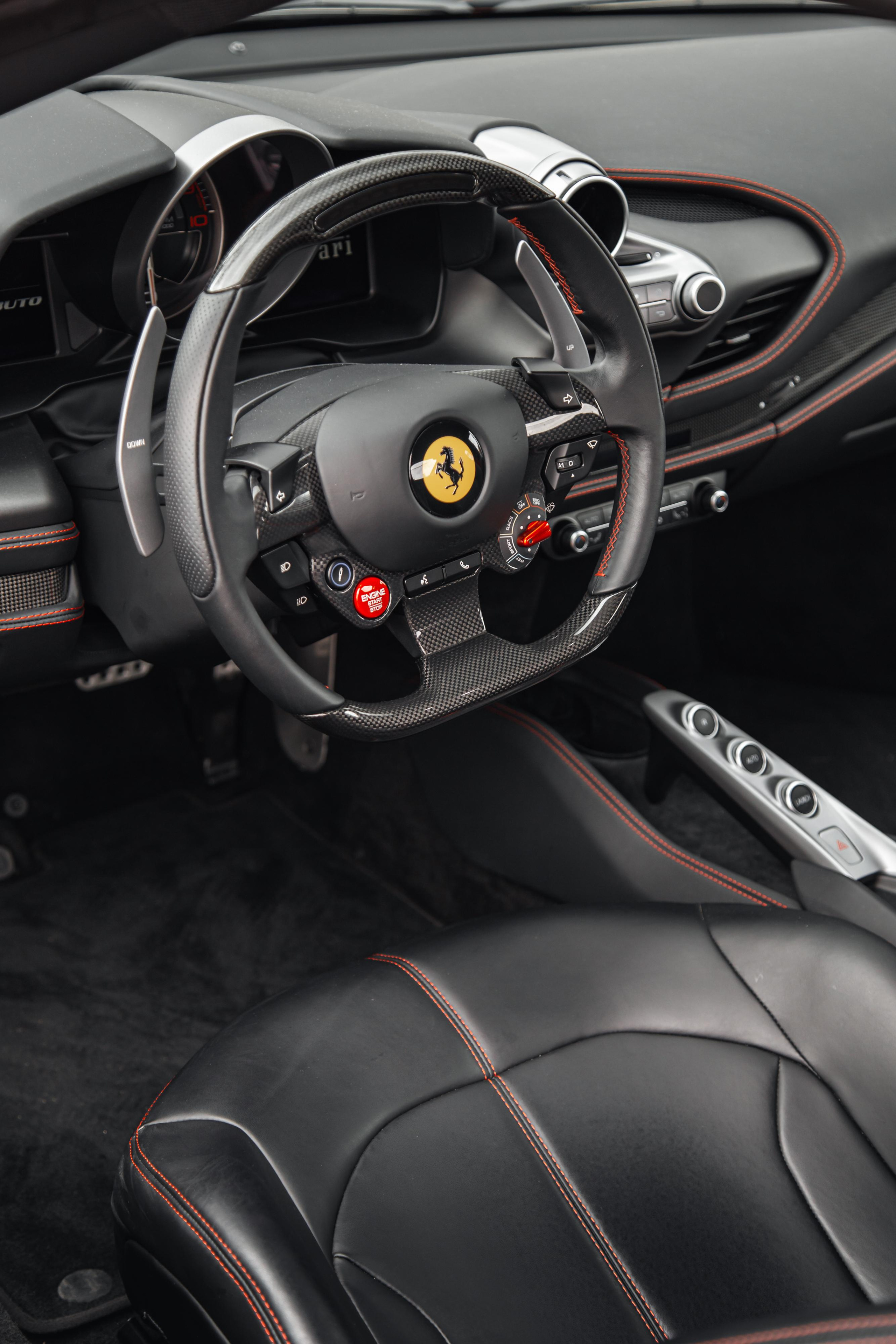 Rassemblement Bateau Mouche 20 fevrier. Photographe de voitures à Paris — Vitalii Motruk