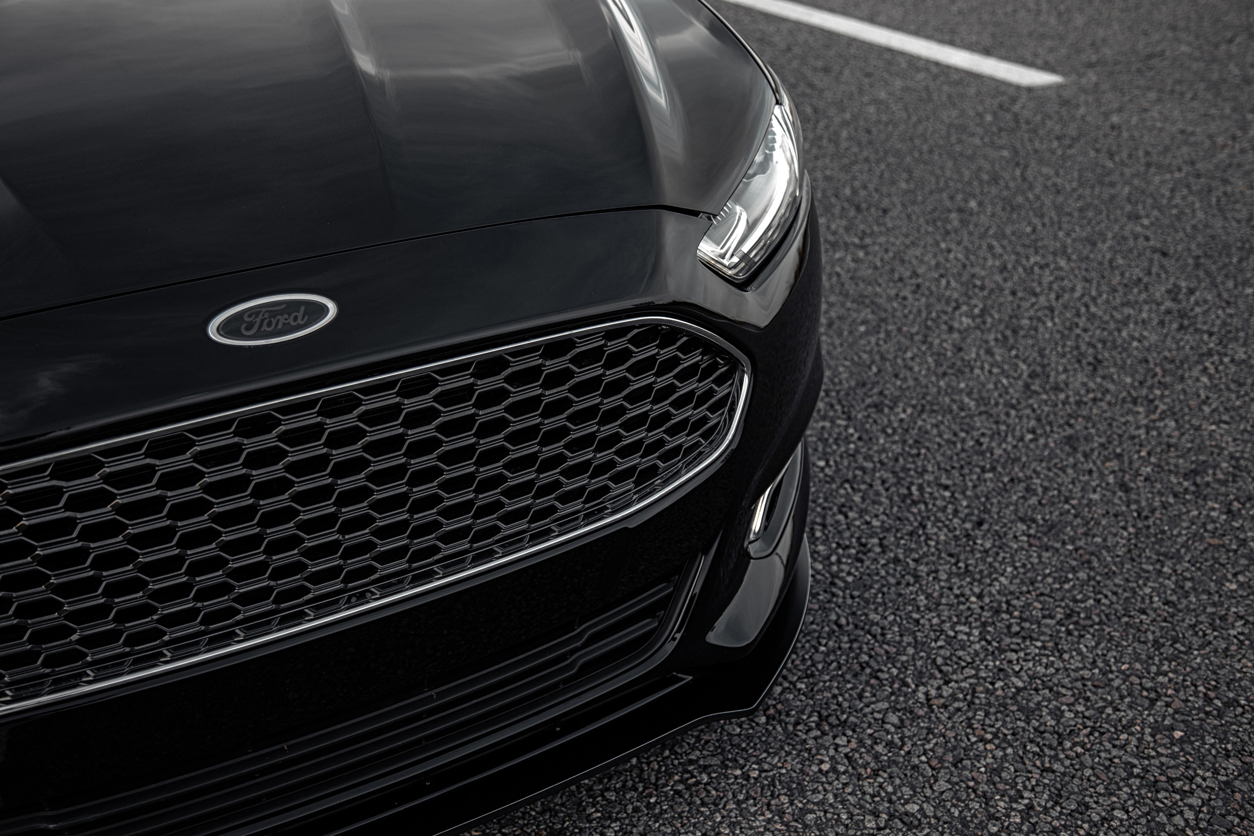 Ford Fusion. Photographe de voitures à Paris — Vitalii Motruk