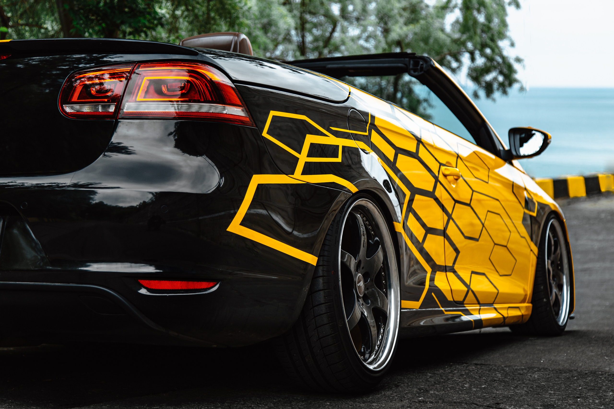 VW EOS. Photographer in Paris — Vitalii Motruk