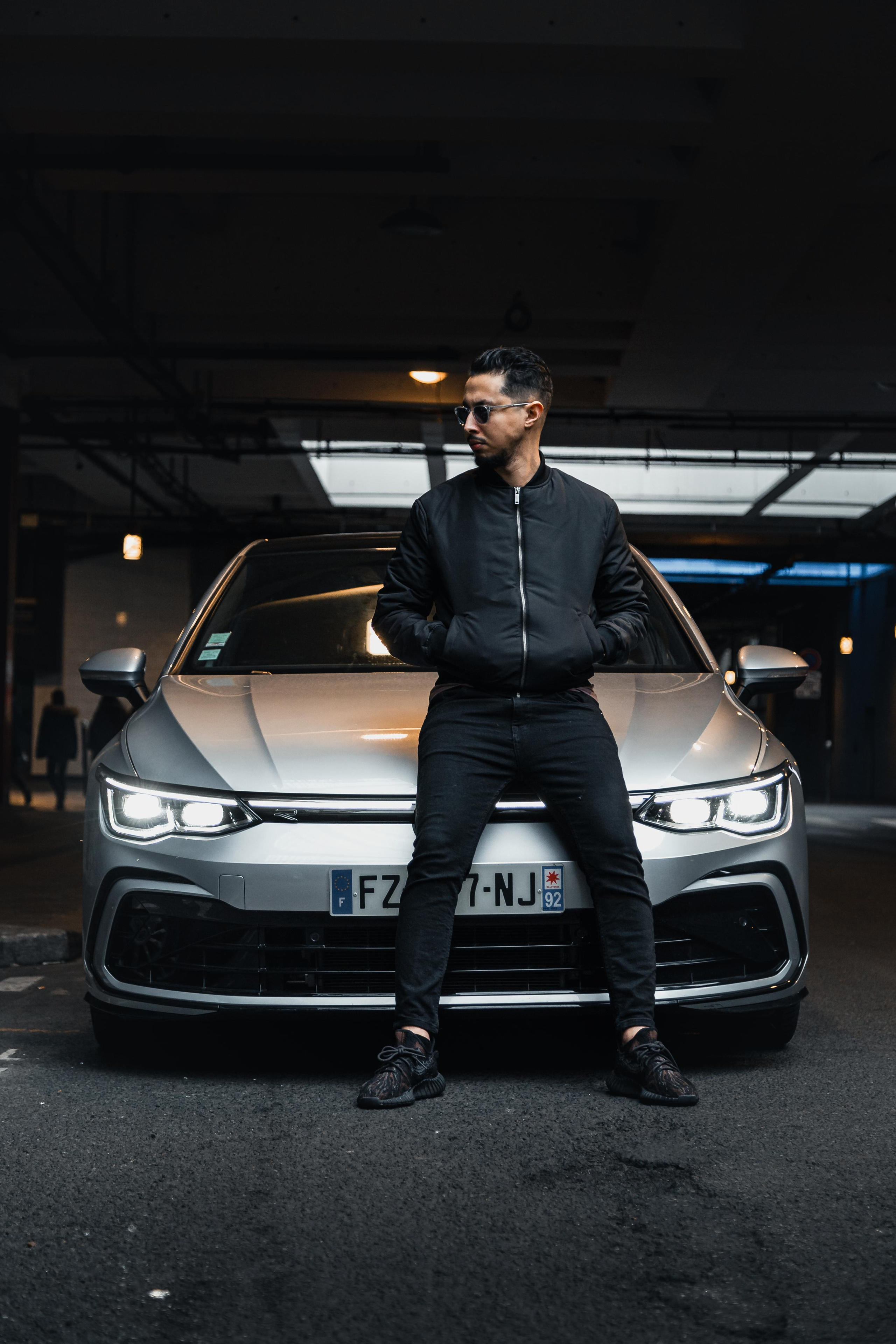 Hamza x Golf 8 R-line. Photographe de voitures à Paris — Vitalii Motruk