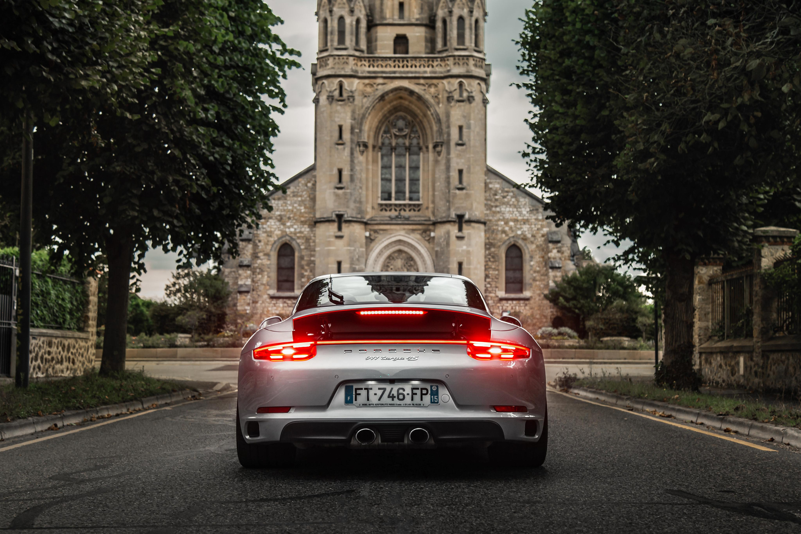 Porsche 911 Targa 4s. Photographer in Paris — Vitalii Motruk