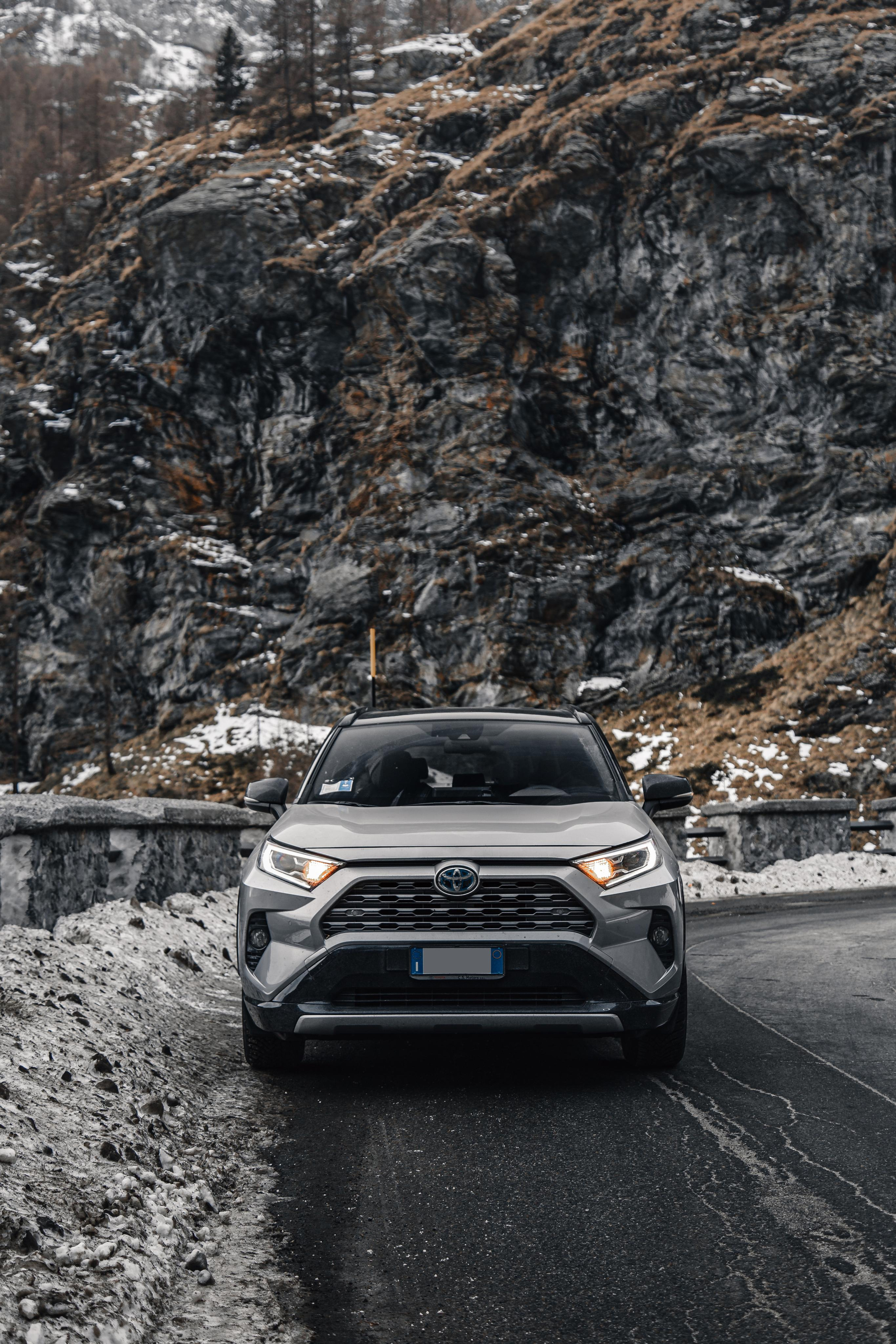 Toyota RAV4. Photographe de voitures à Paris — Vitalii Motruk