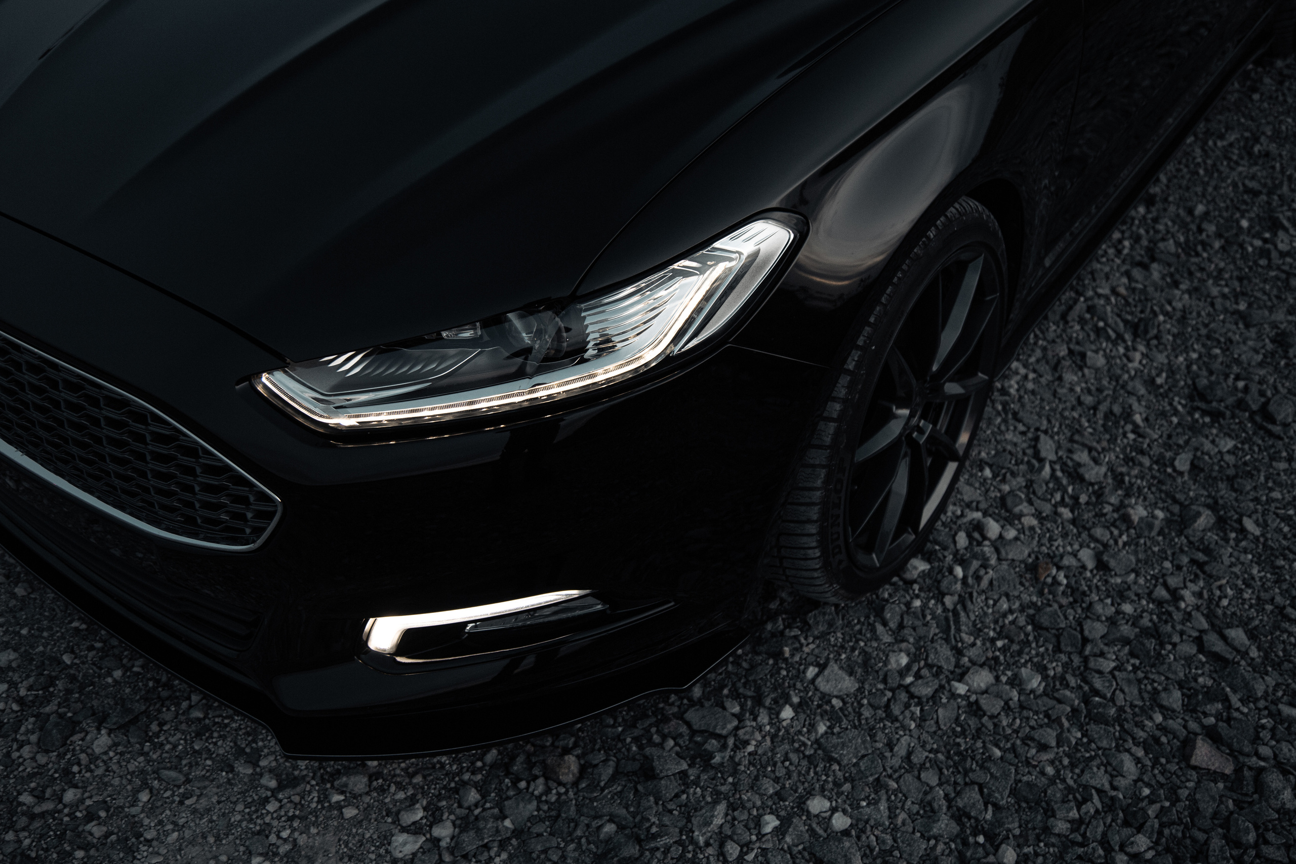 Ford Fusion. Photographe de voitures à Paris — Vitalii Motruk