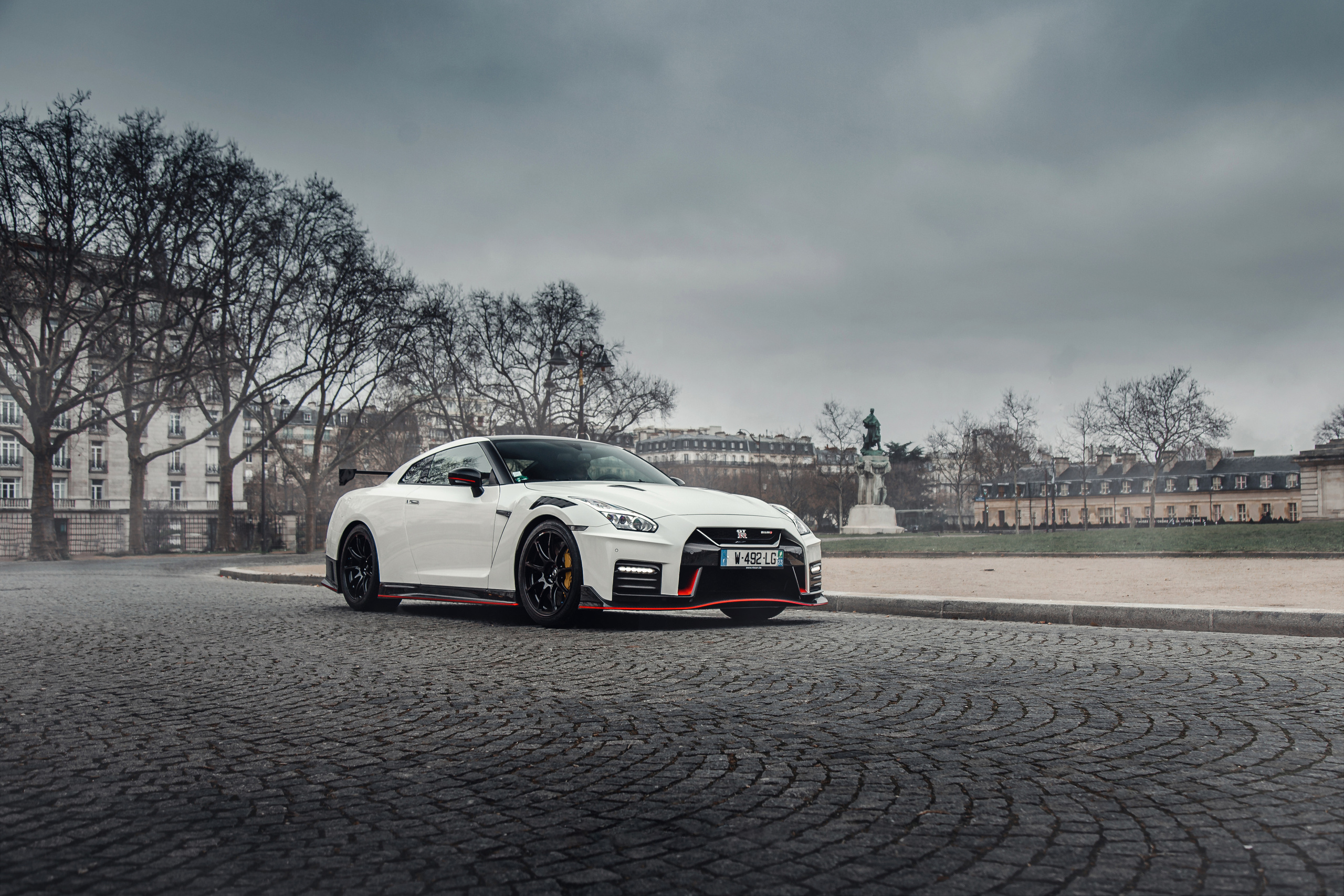 Nissan GT-R Nismo. Photographer in Paris — Vitalii Motruk