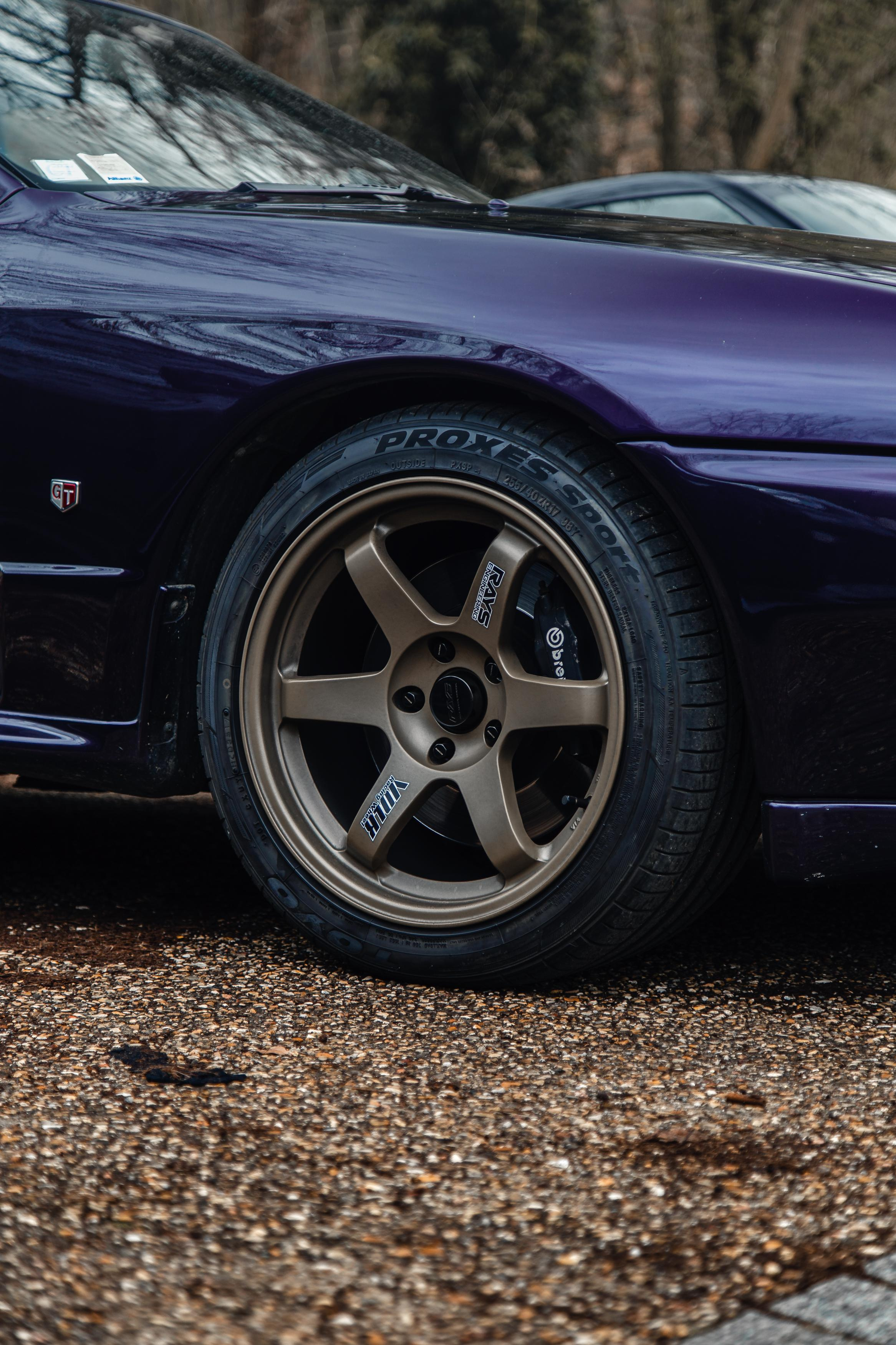 Nissan Meudon. Photographe de voitures à Paris — Vitalii Motruk