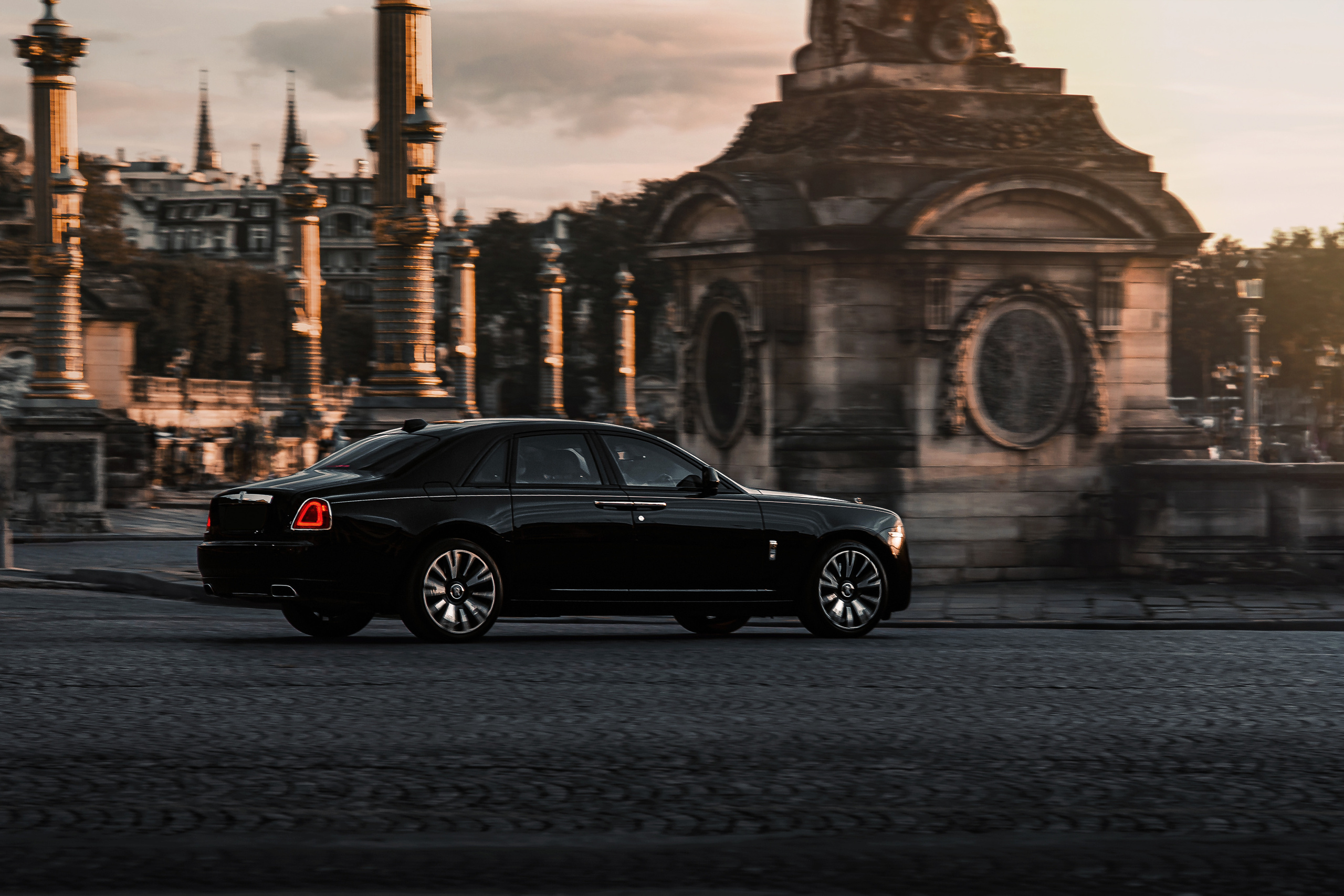 Street photo in Paris