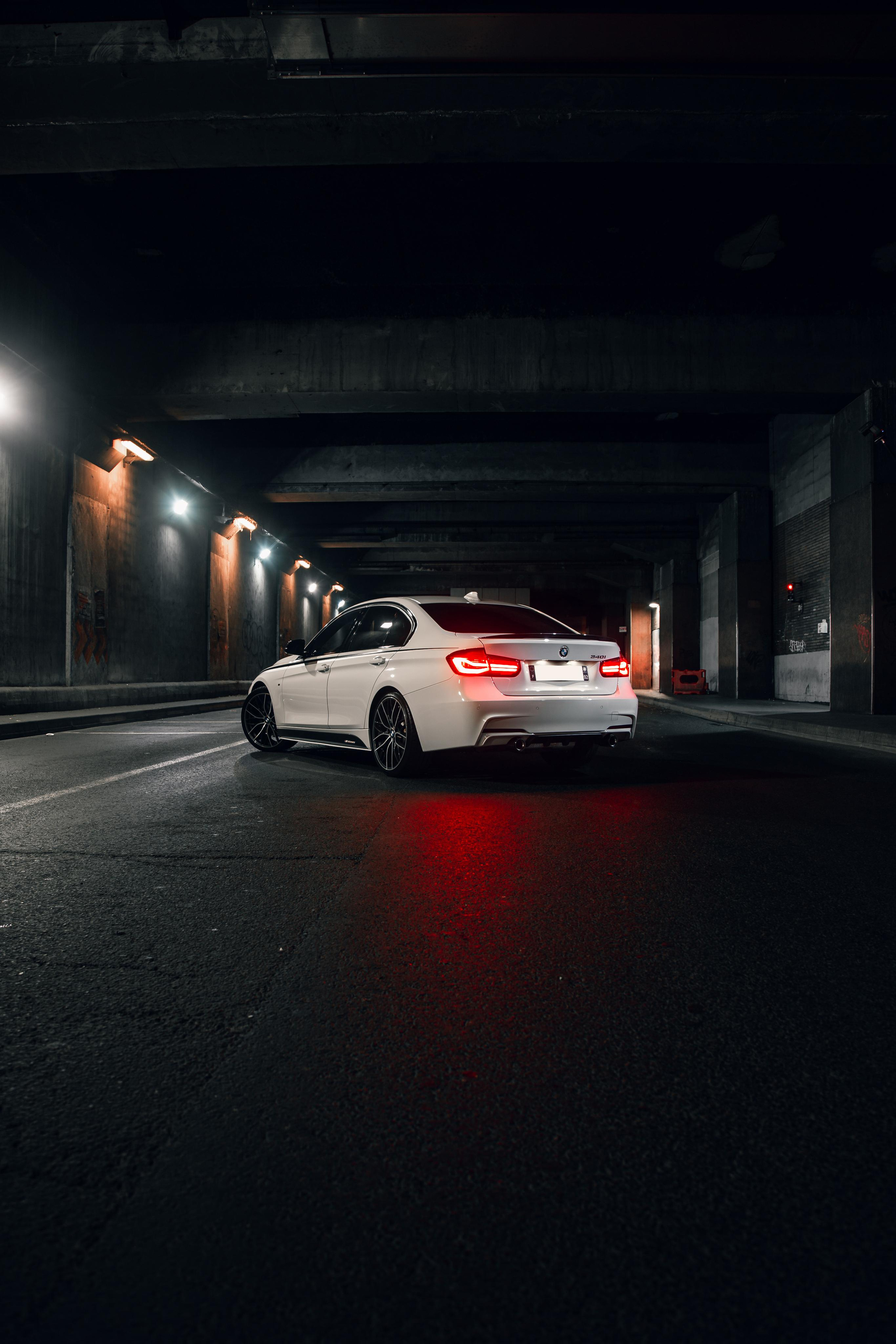 BMW 340i. Photographer in Paris — Vitalii Motruk