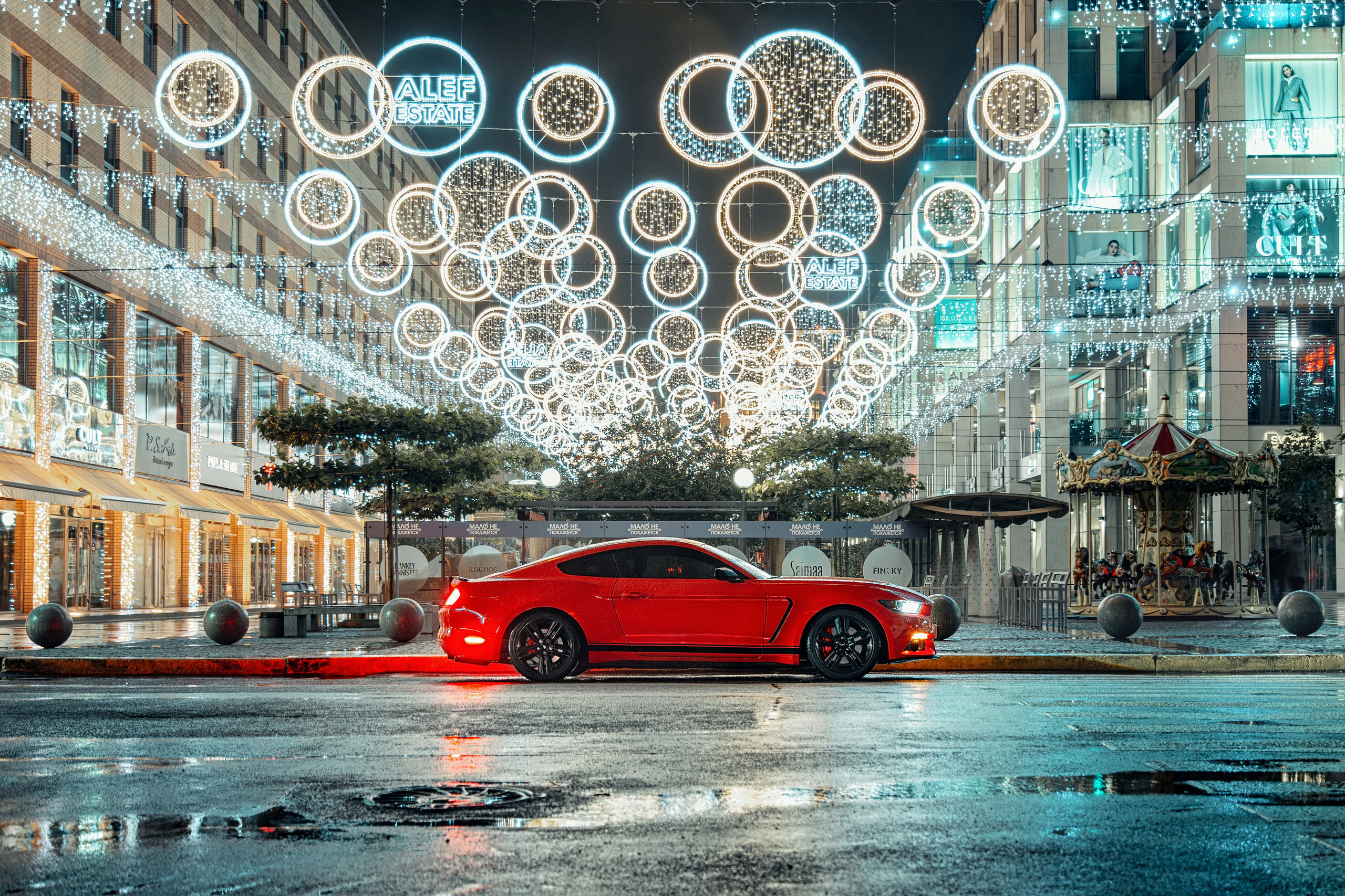 Ford Mustang. Photographer in Paris — Vitalii Motruk