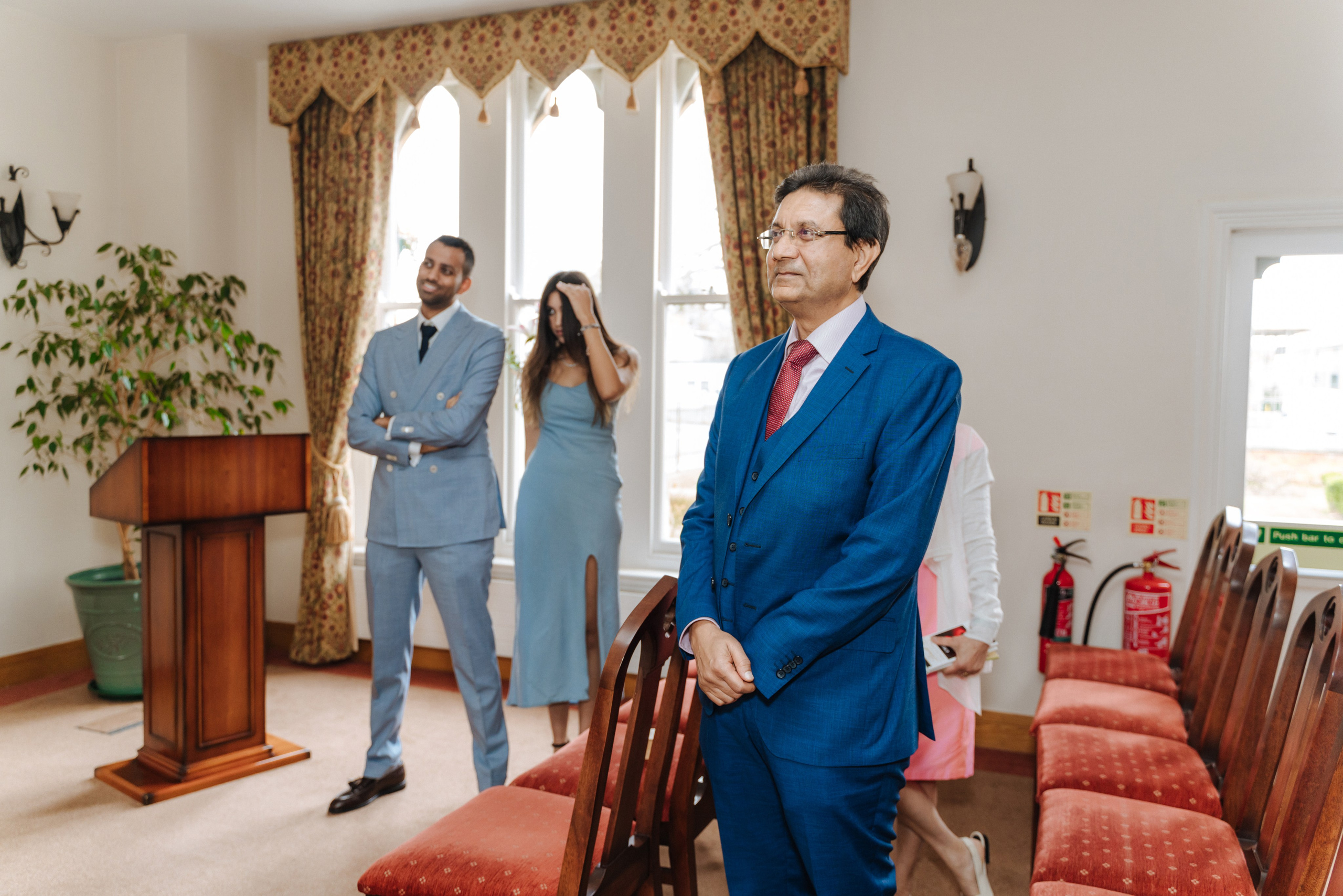 St Albans Register Office, St Albans Register Office wedding , St Albans, wedding in St Albans, civil ceremony in St Albans Register Office, small wedding, photographer for small wedding in St Albans Register Office