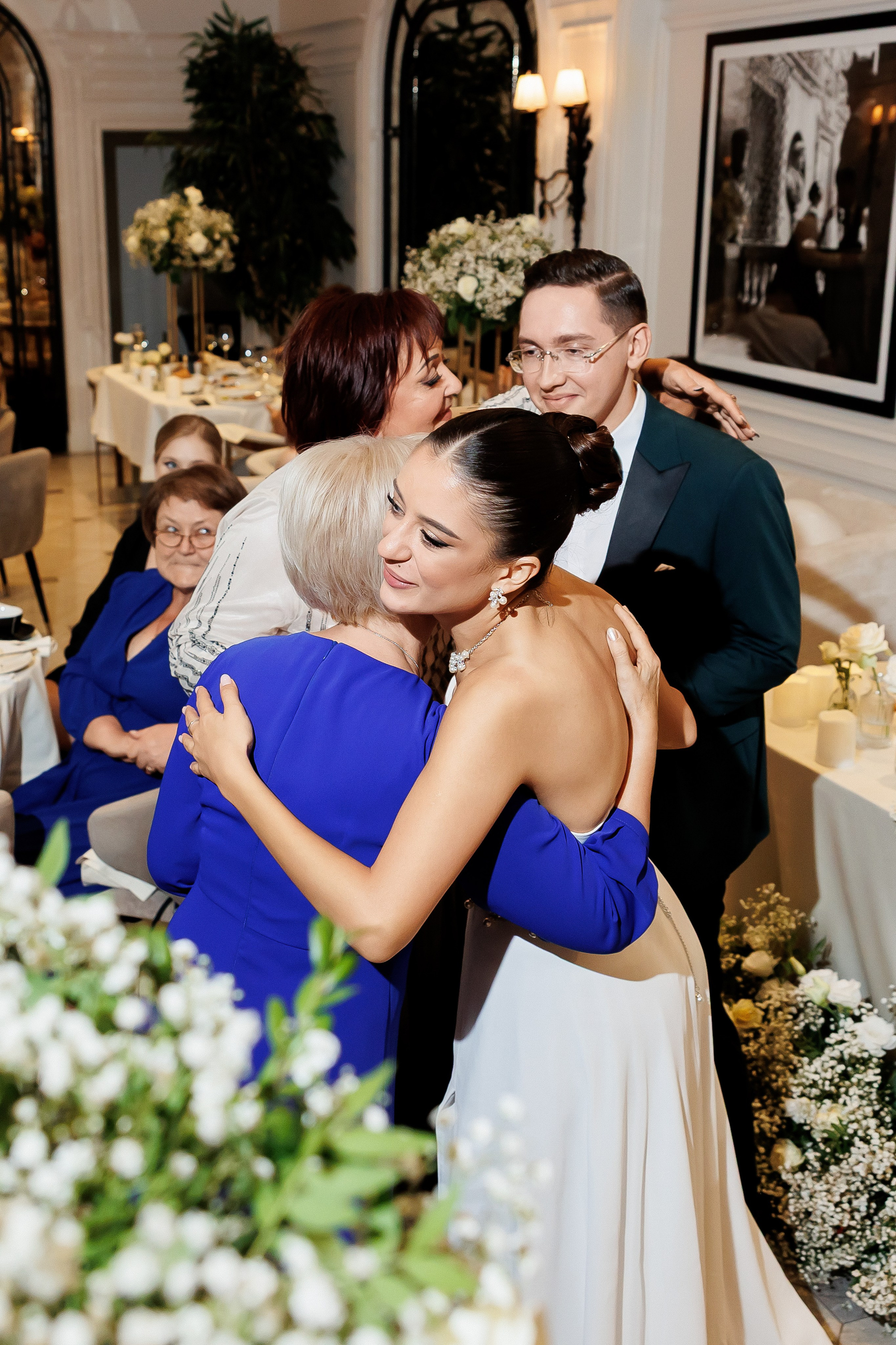 Serghei & Erica — Queen Residence. Servicii Foto și Video 067188353