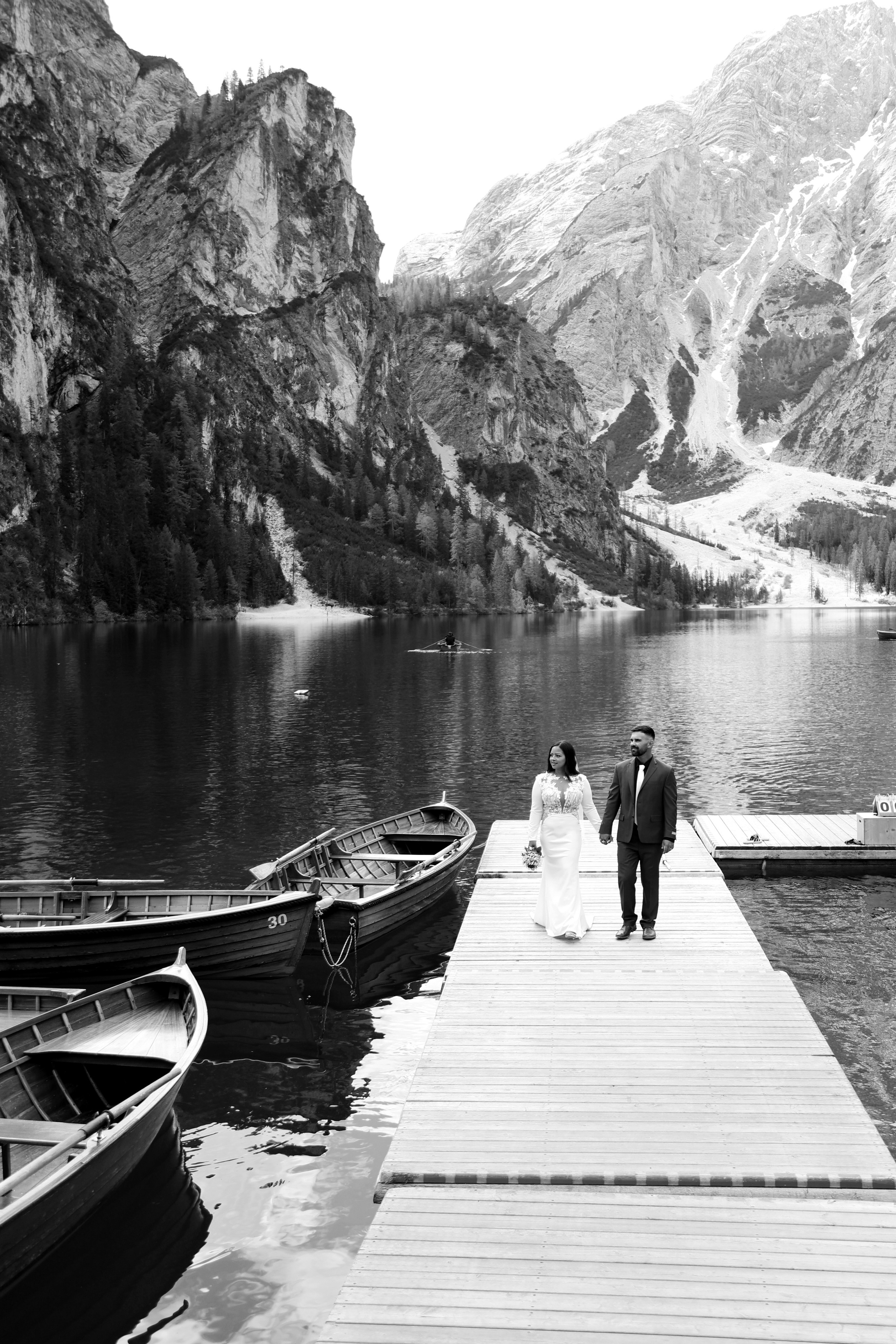 Romantic Italy destination elopement captured by Venice photographer