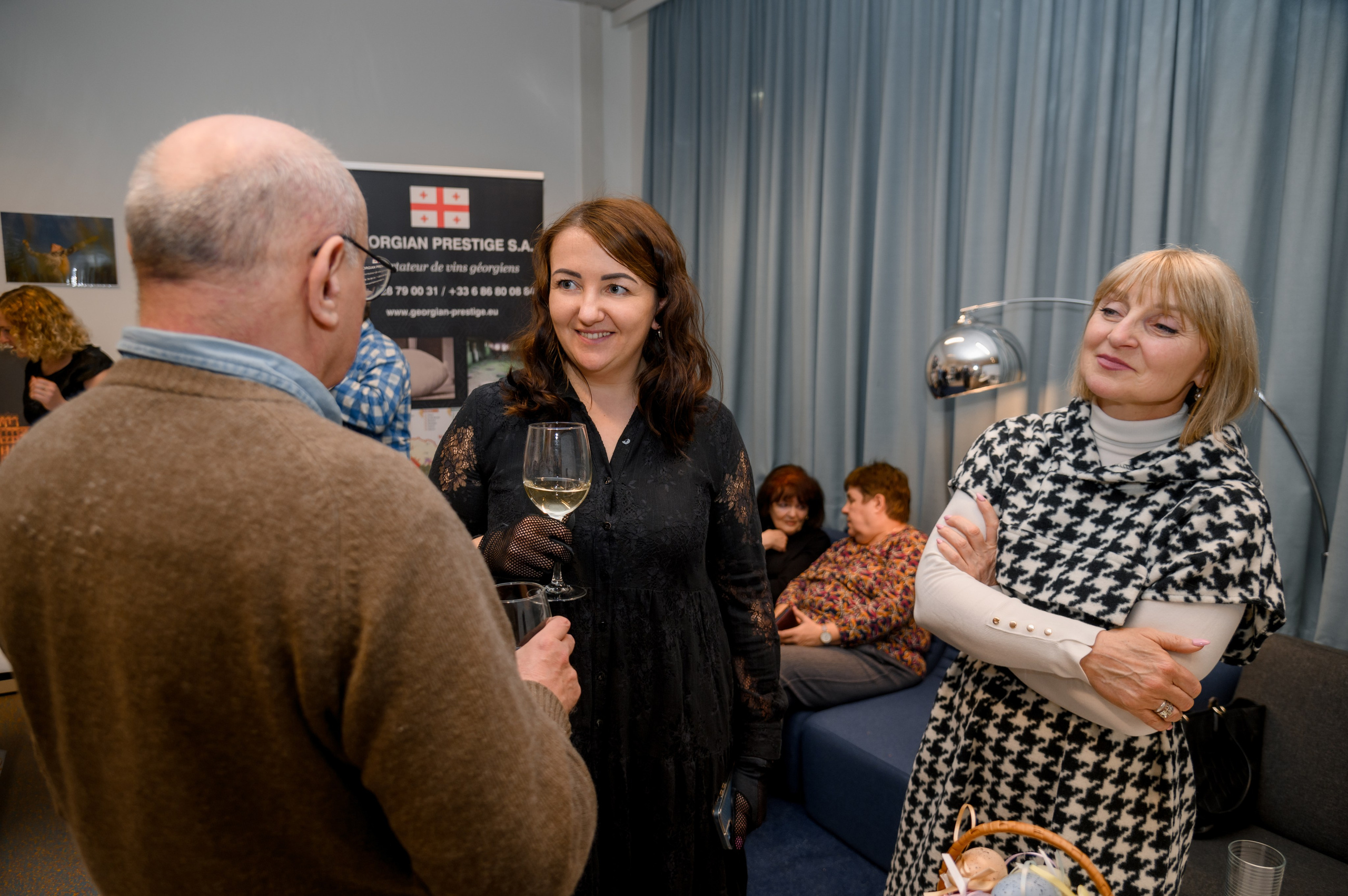 EXHIBITION in Contemporary Art, Ukrainian Center (2023). Luxembourg. Photographer in Luxembourg Tanita