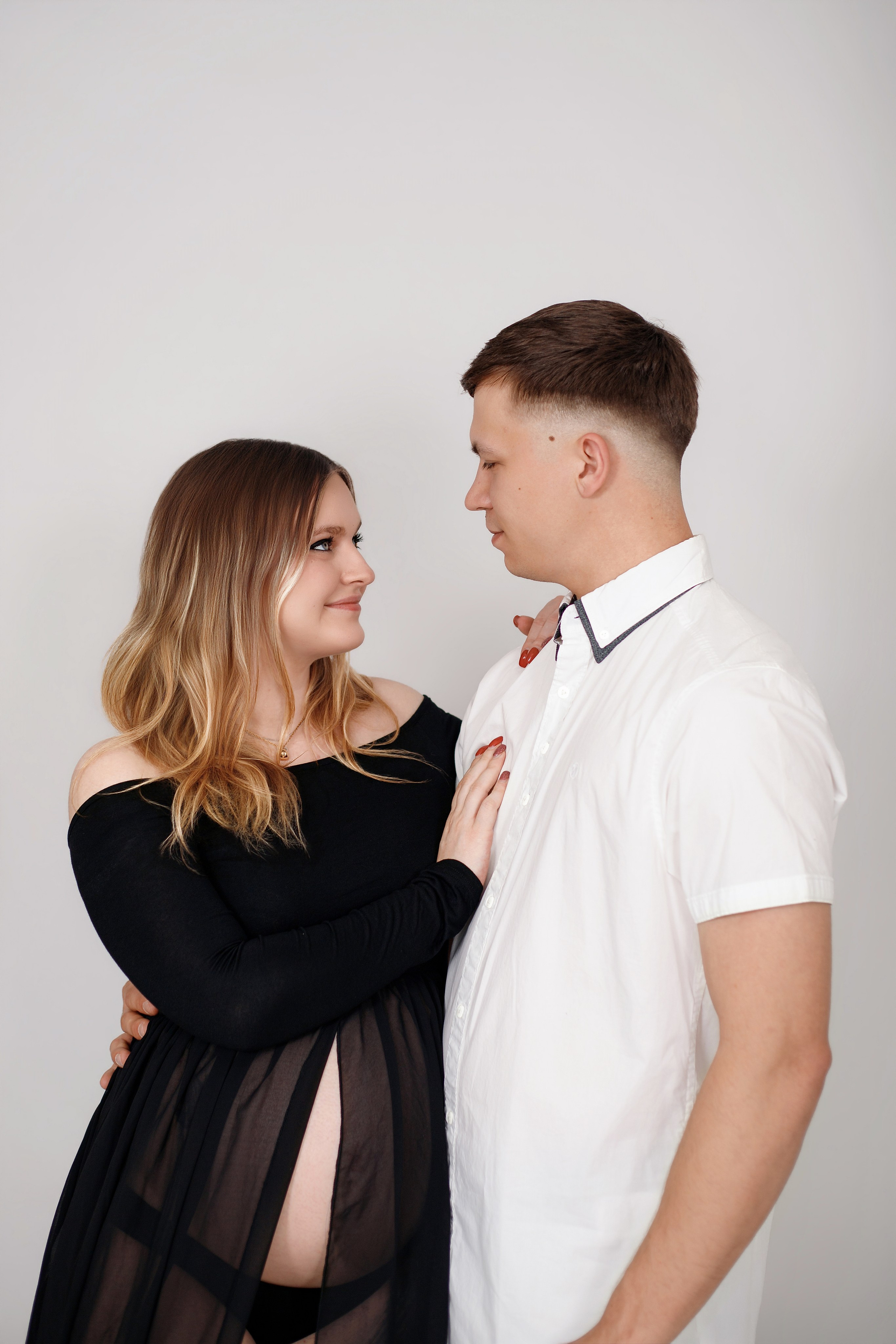 Babybauch-Fotos – Schwangerschaftsfotografie | Tatjana Kaiser – Belm & Osnabrück. Tatjana Kaiser Fotografin in Osnabrück und Umgenbung