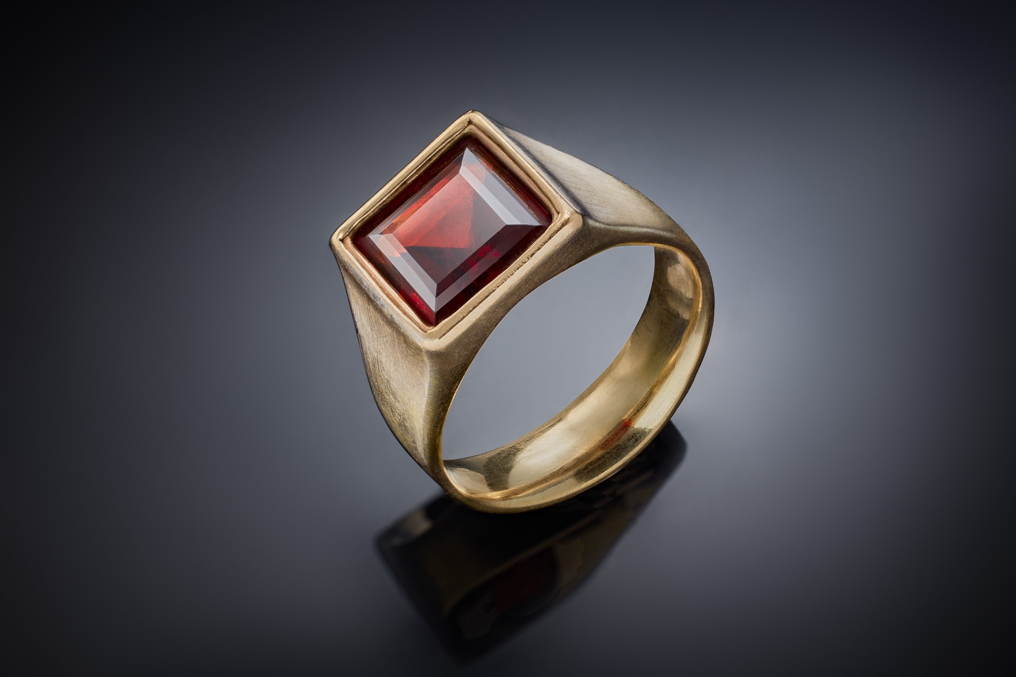 PRIEKŠMETI. Fotogrāfs Rīgā Aivars Tipsis