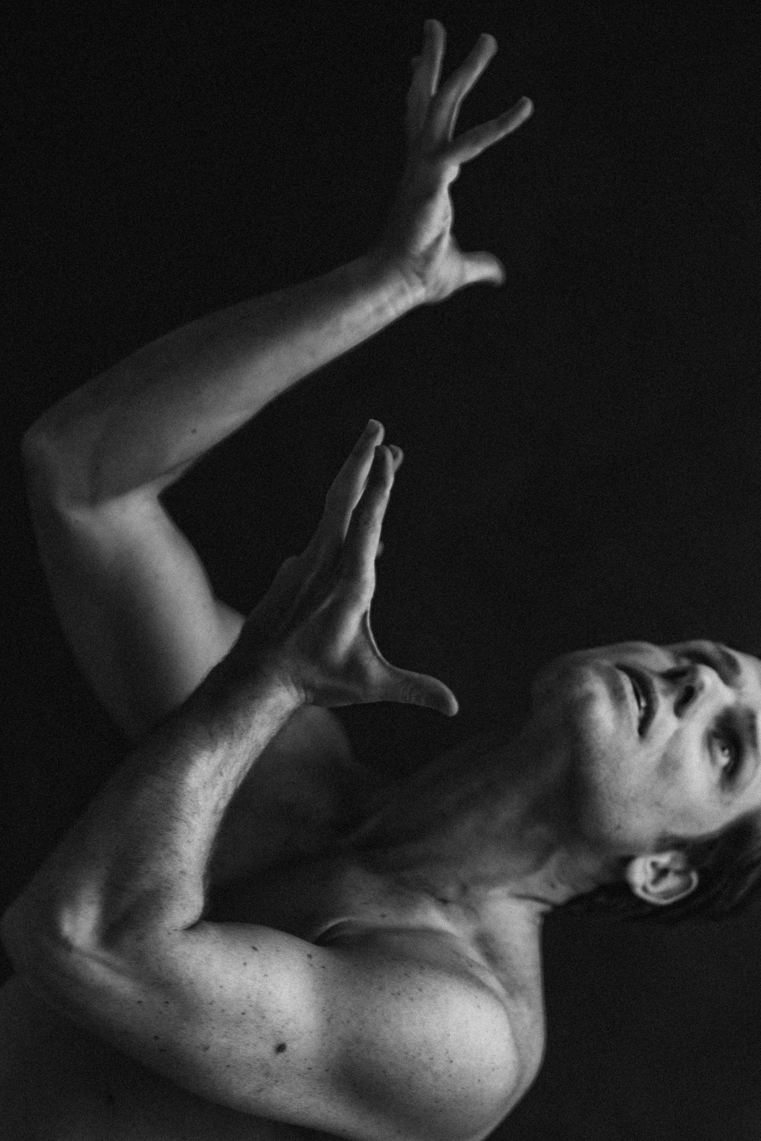 DANCERS. Victoria Olonen – Cinematic Portrait Artist | Helsinki & Europe