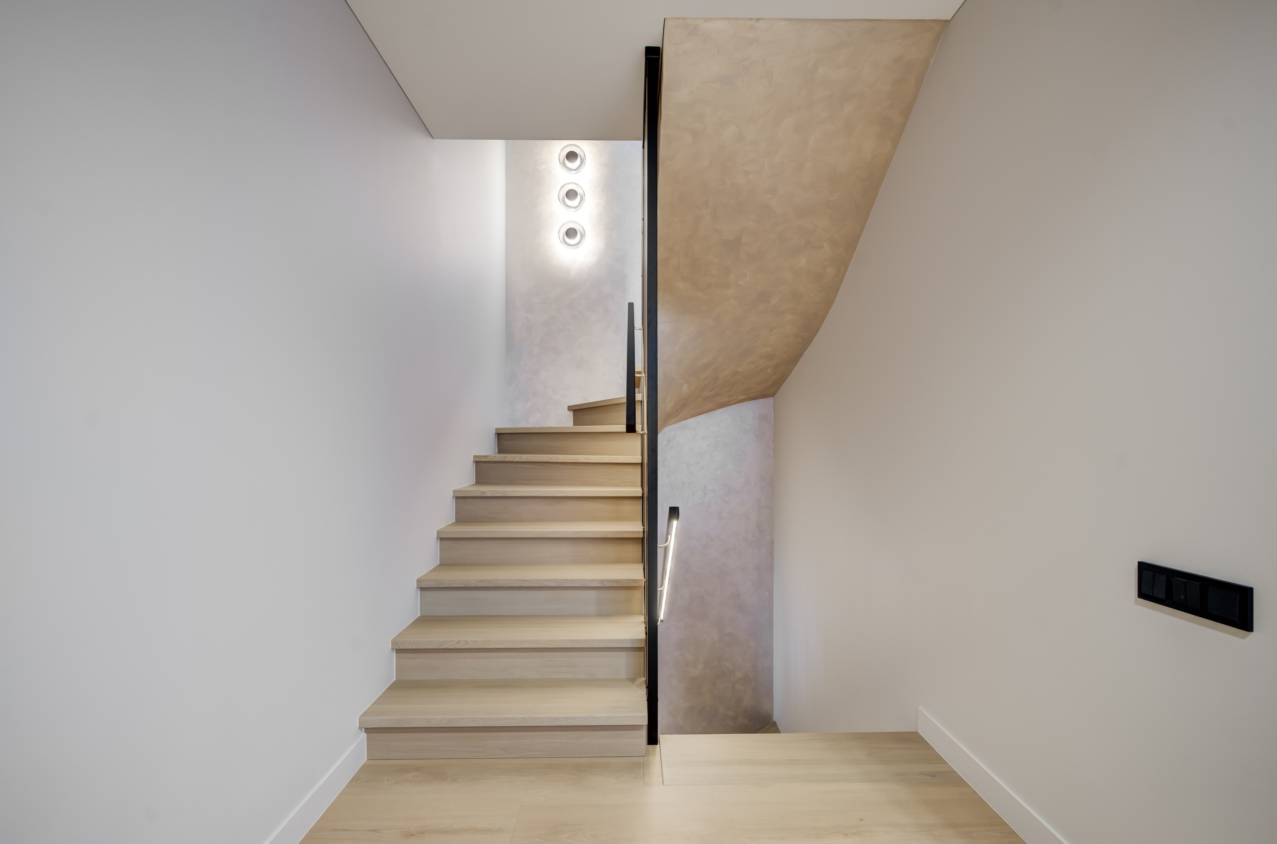 Profesionali nekilnojamojo turto fotografija — dizainerinis namas Sapiegos g