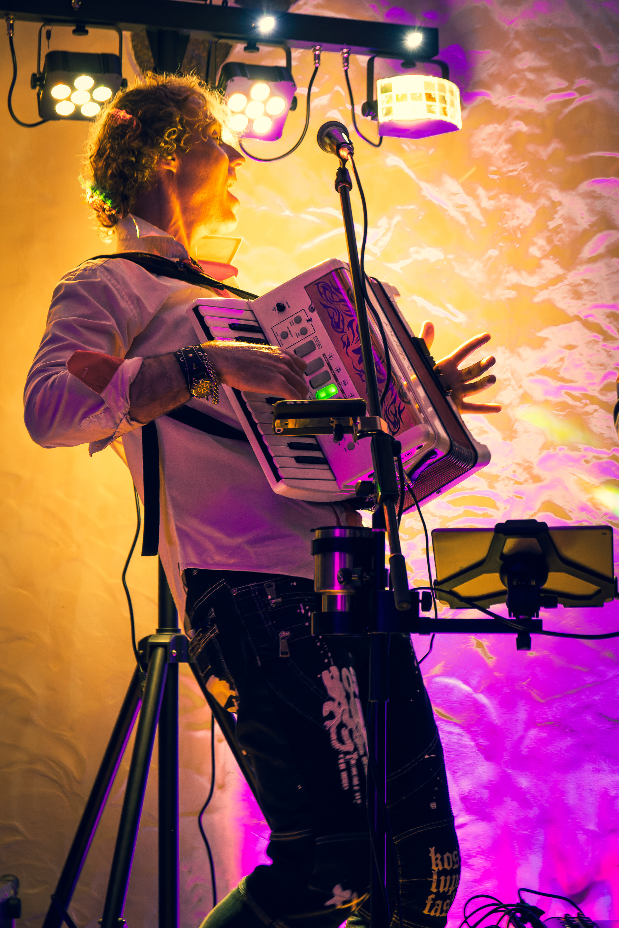 Aastapäeva kontsert (Ansambel PARVEPOISID). Nebula 25 — Fotod teie hingele