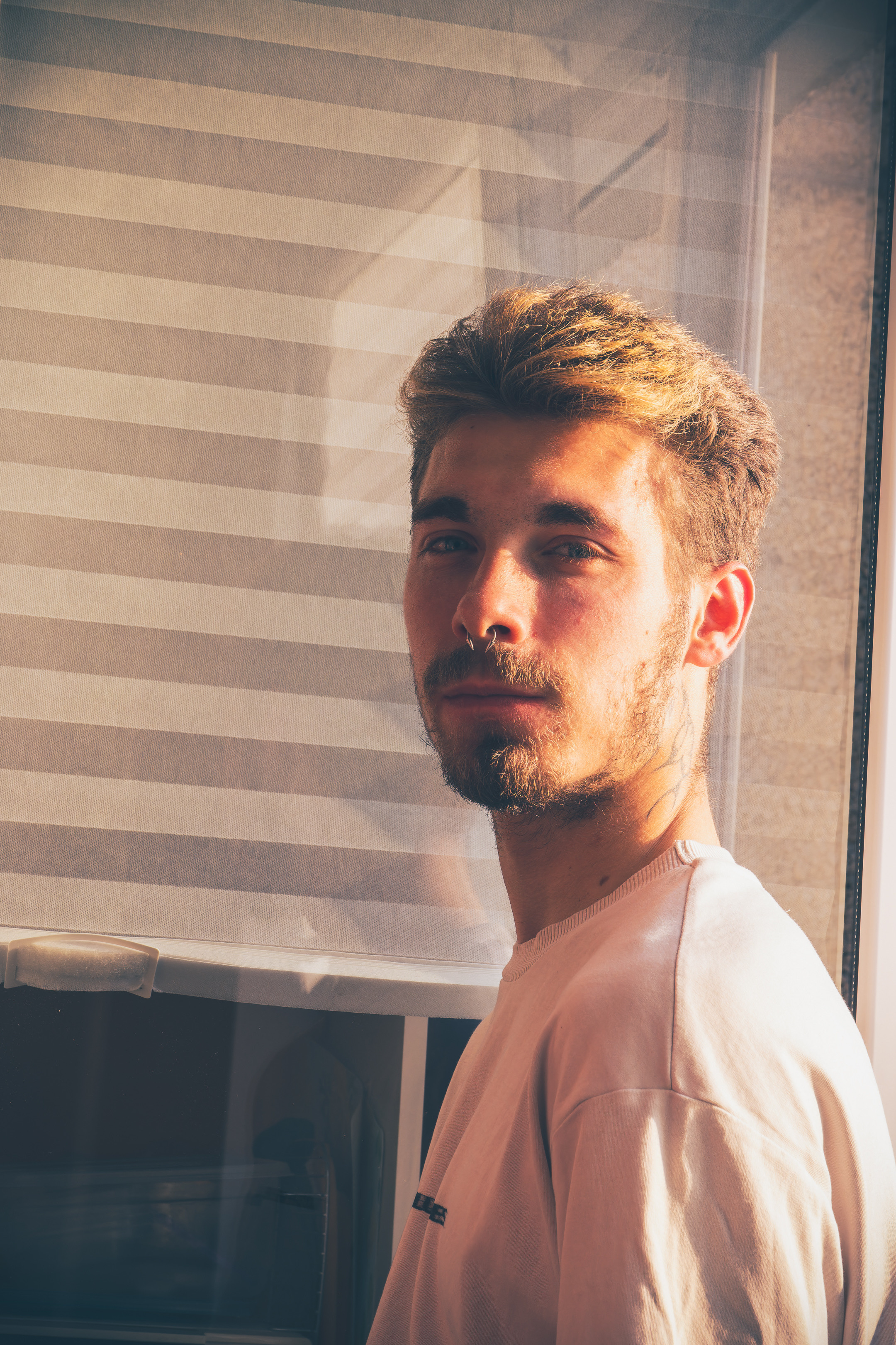 Südamepaar (Vlad ja Arina). Nebula 25 — Fotod teie hingele