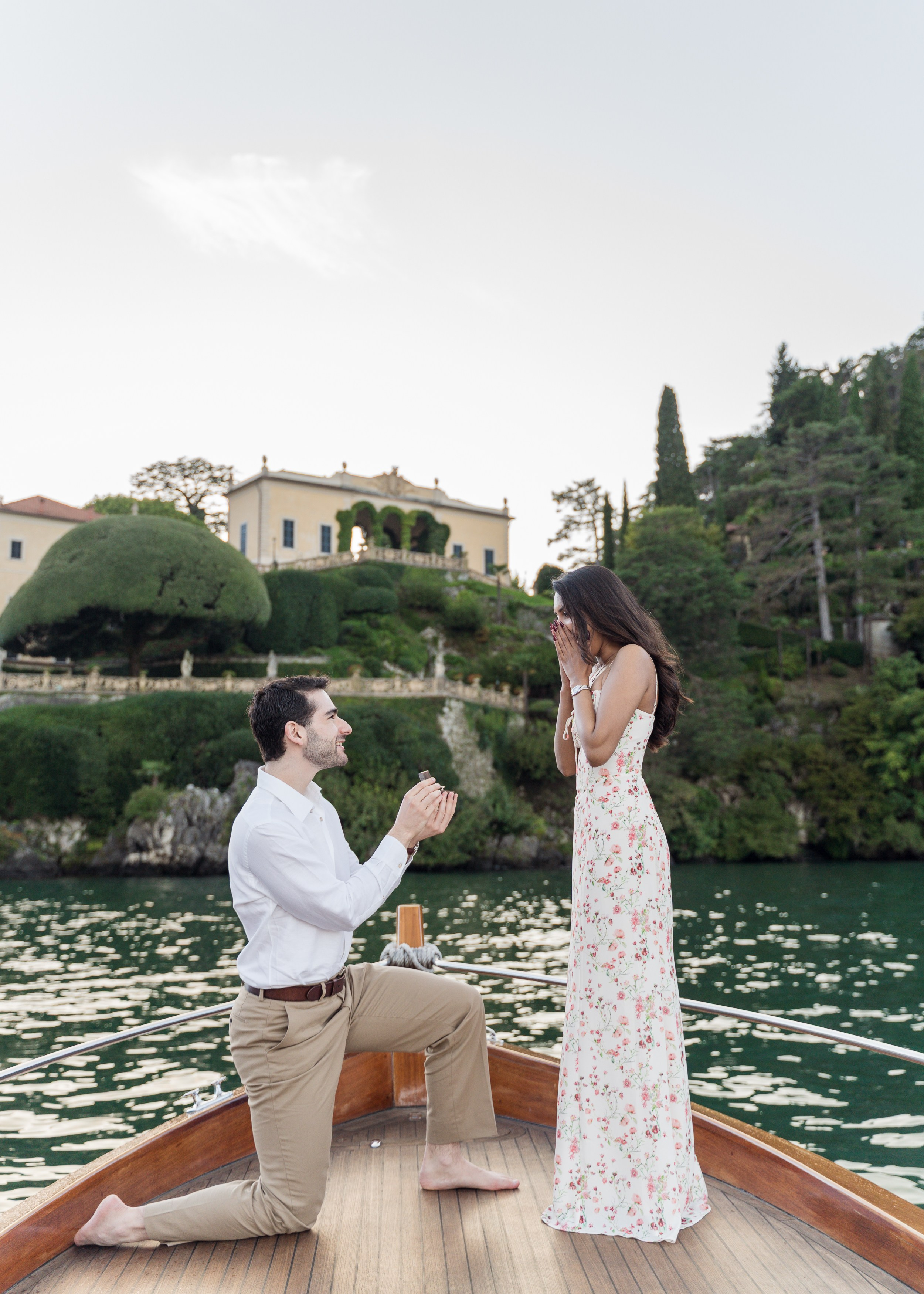Villa Balbianello Luxury Boat Proposal. Proposal Photographer in Lake Como