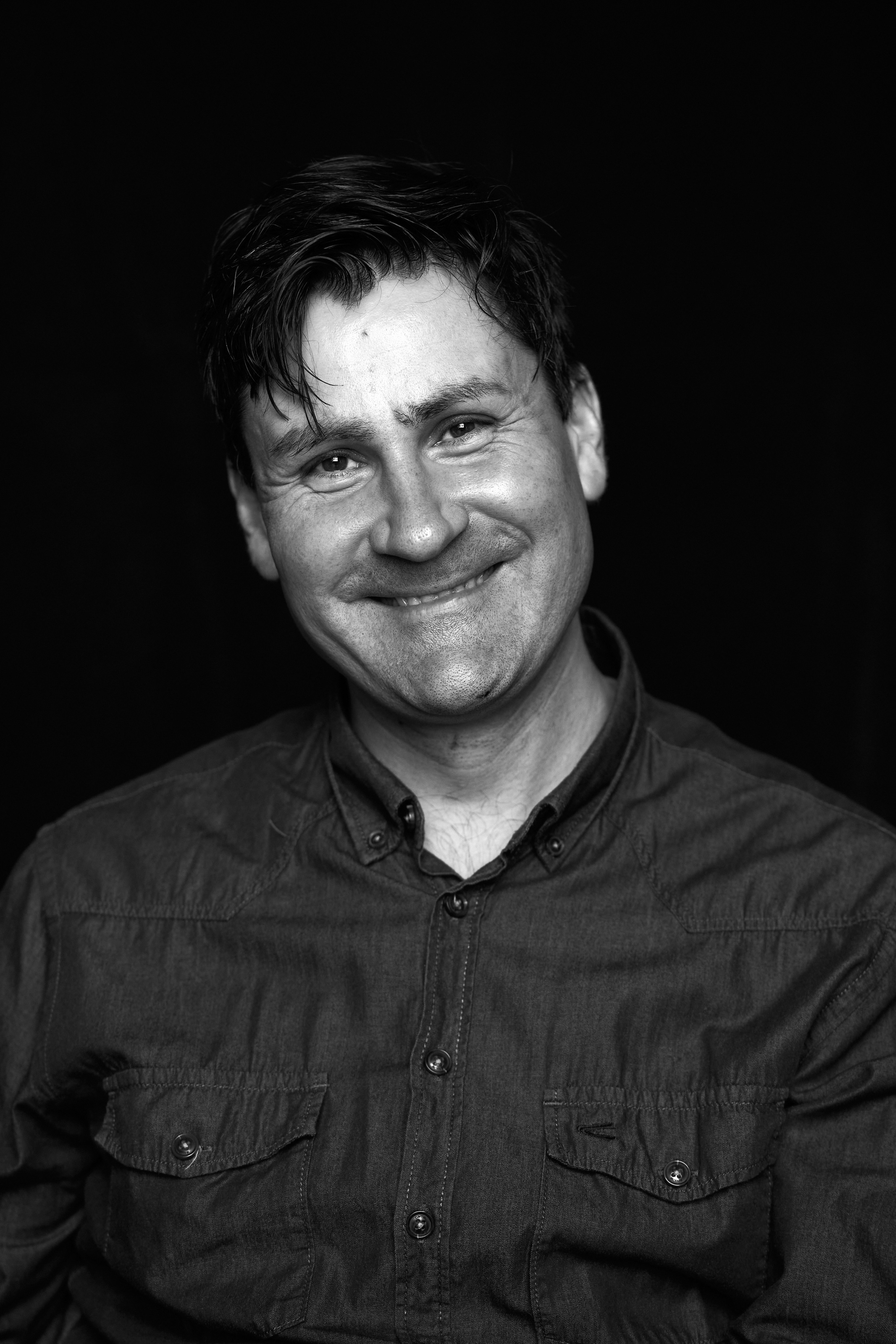 Portrait photographer in Riga. Photographer in Doha, Qatar