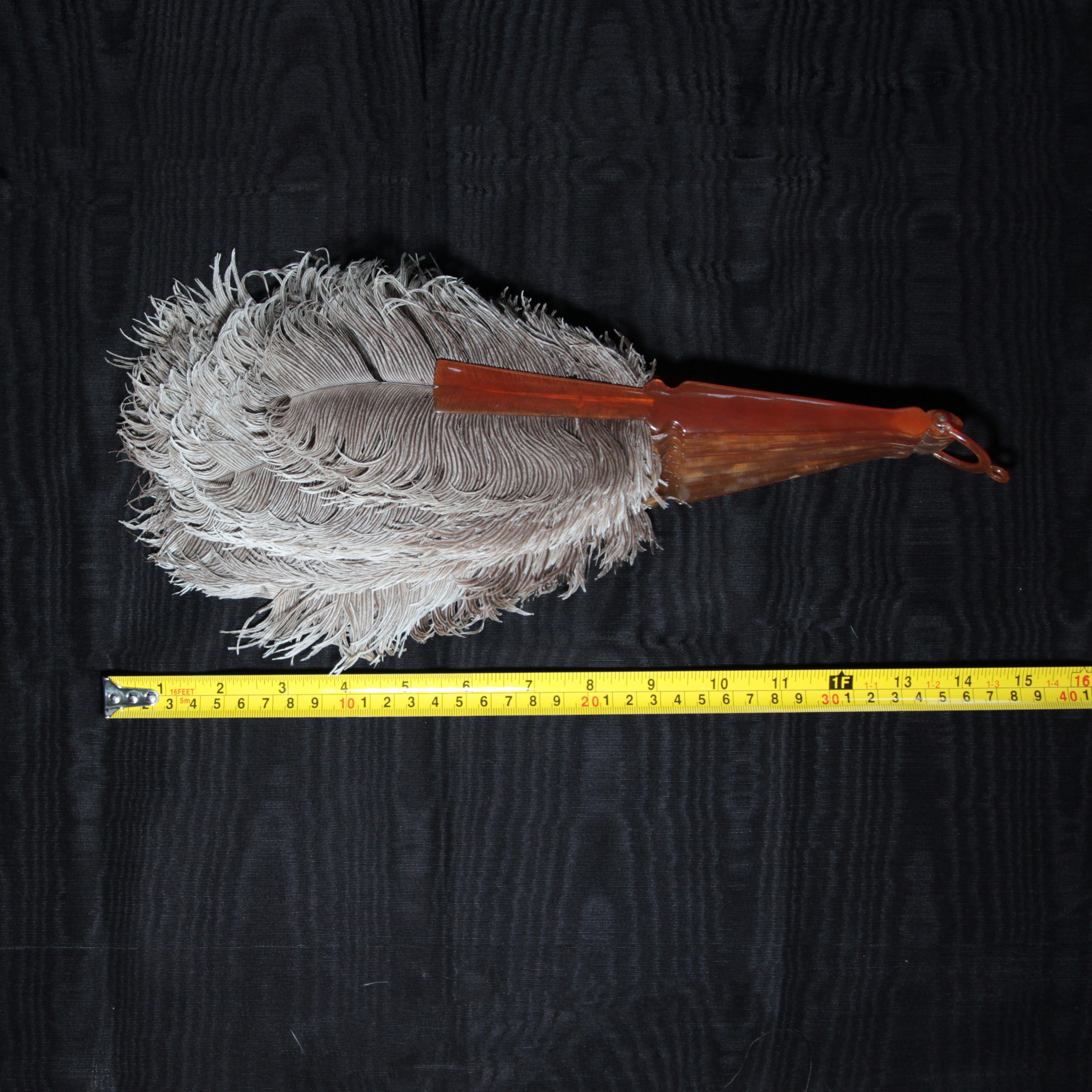 Featherfan. Современнные и актикварные украшения в Барселоне, Москве и Санкт-Петербурге