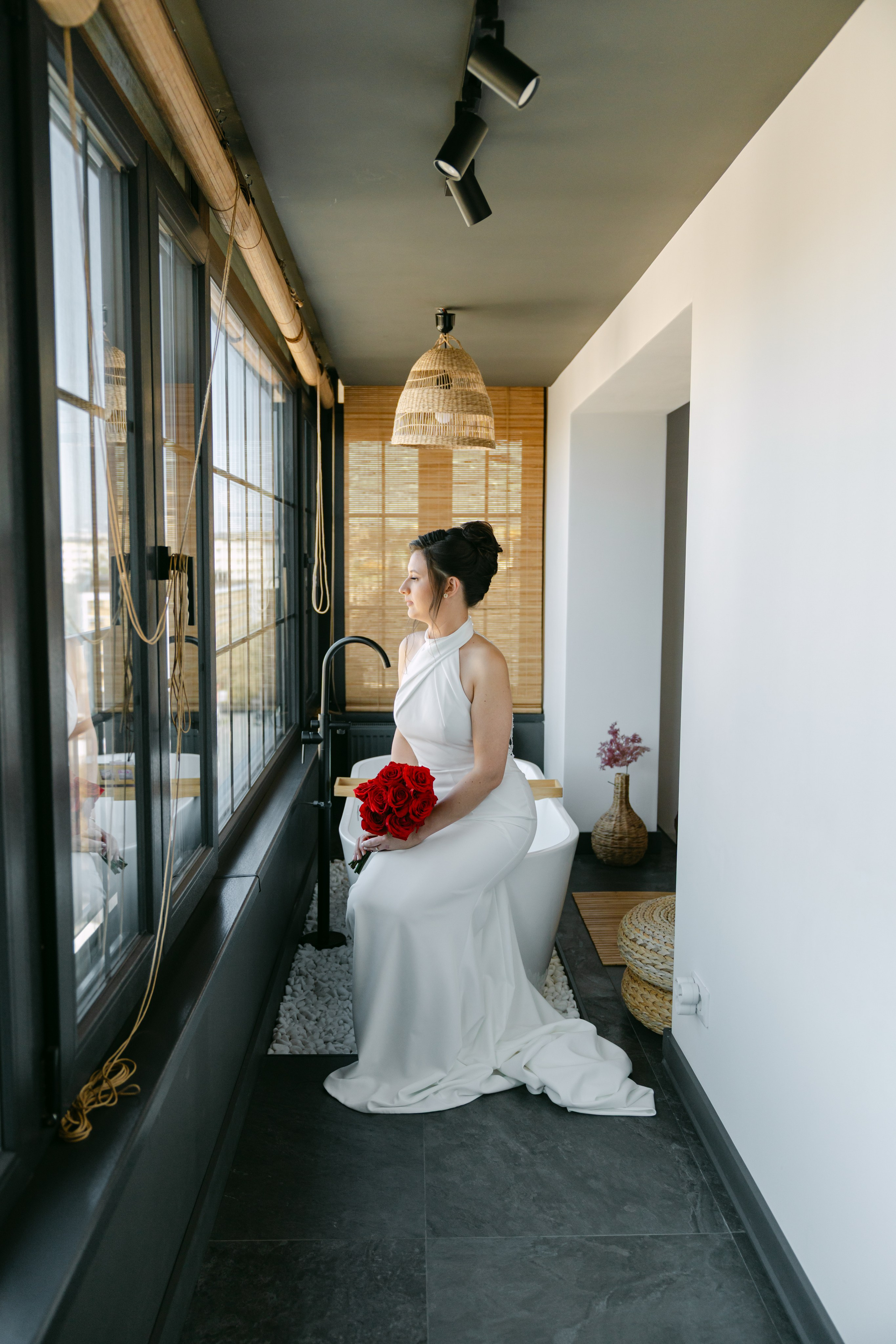 Alex & Corina. Gabrielacojocariu.com