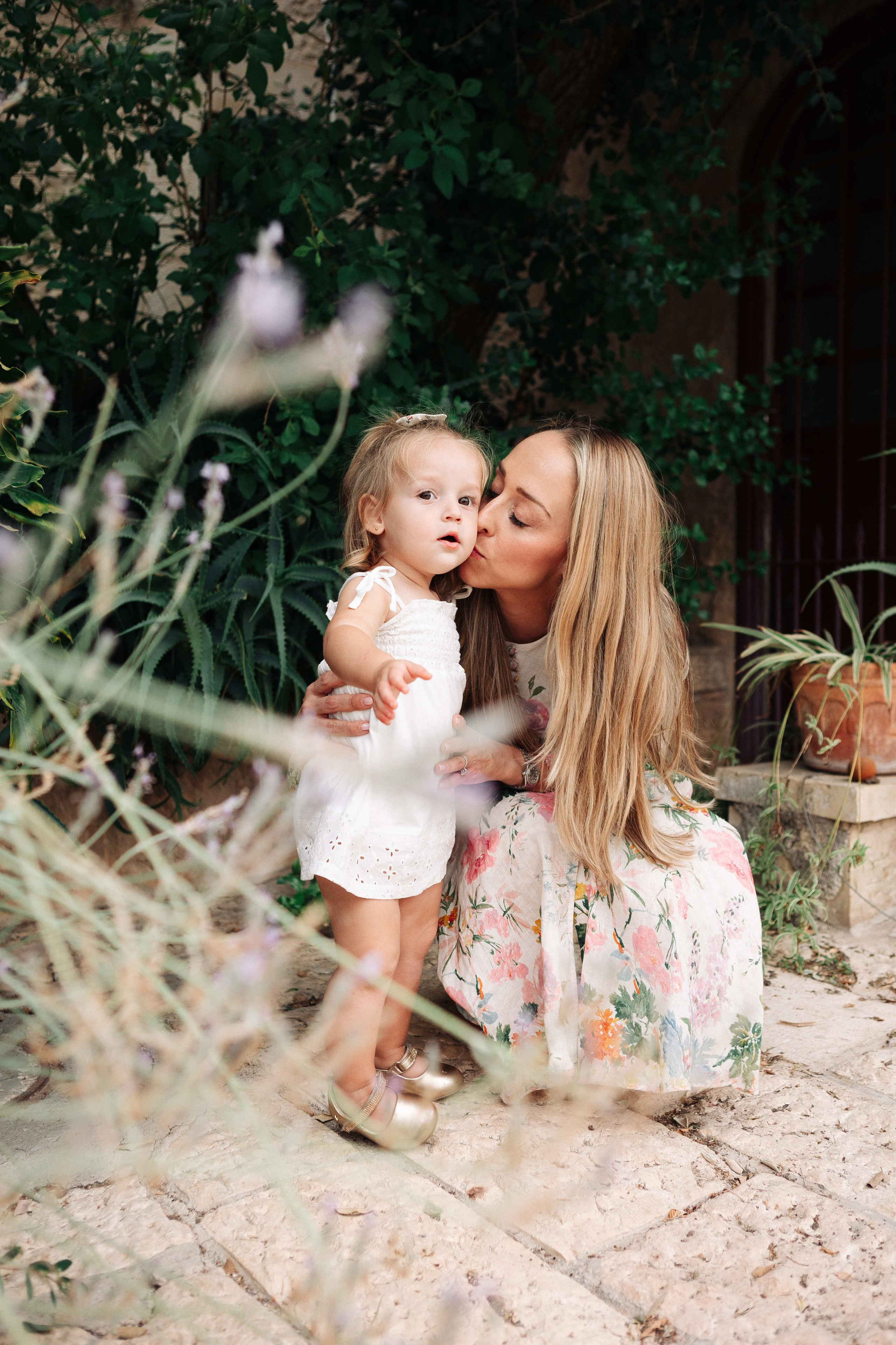 BIG FAMILY IN YAMIN MOSHE. Https://shi-photo.com/