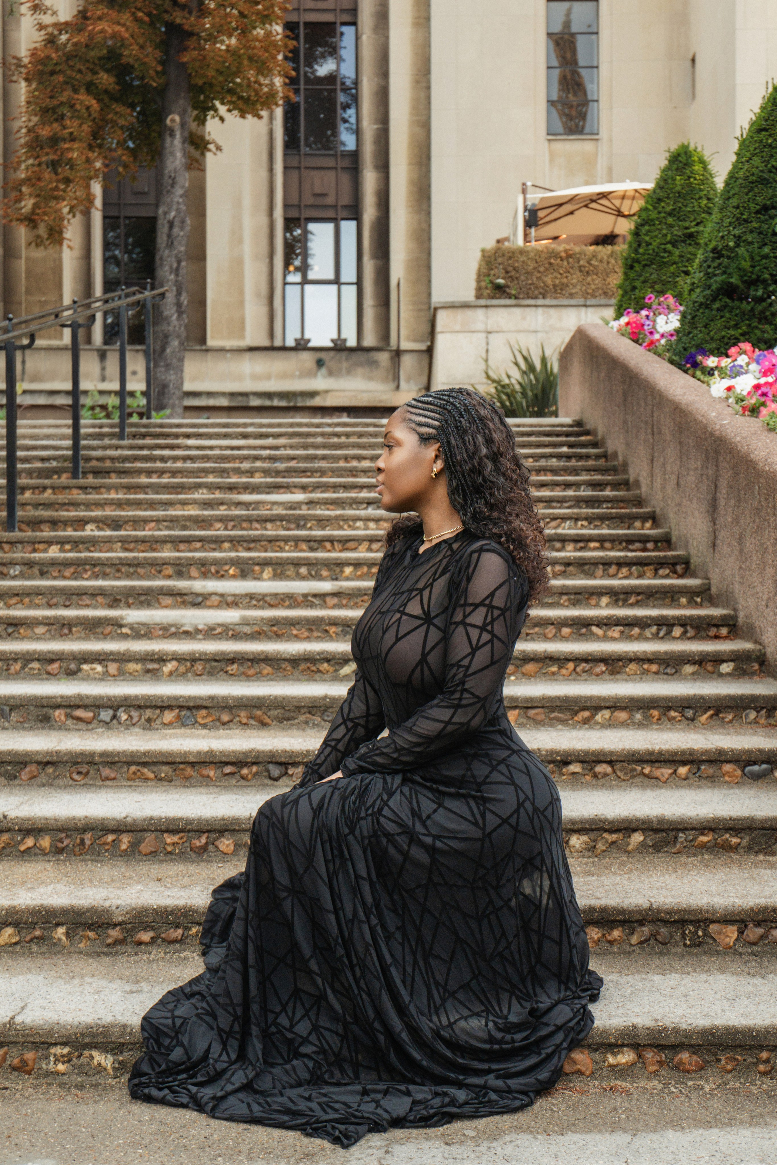 Juanita (1 hour). Photographer in Paris|Solo and groups, portraits & content, couples photo-shoot in Paris at the best locations