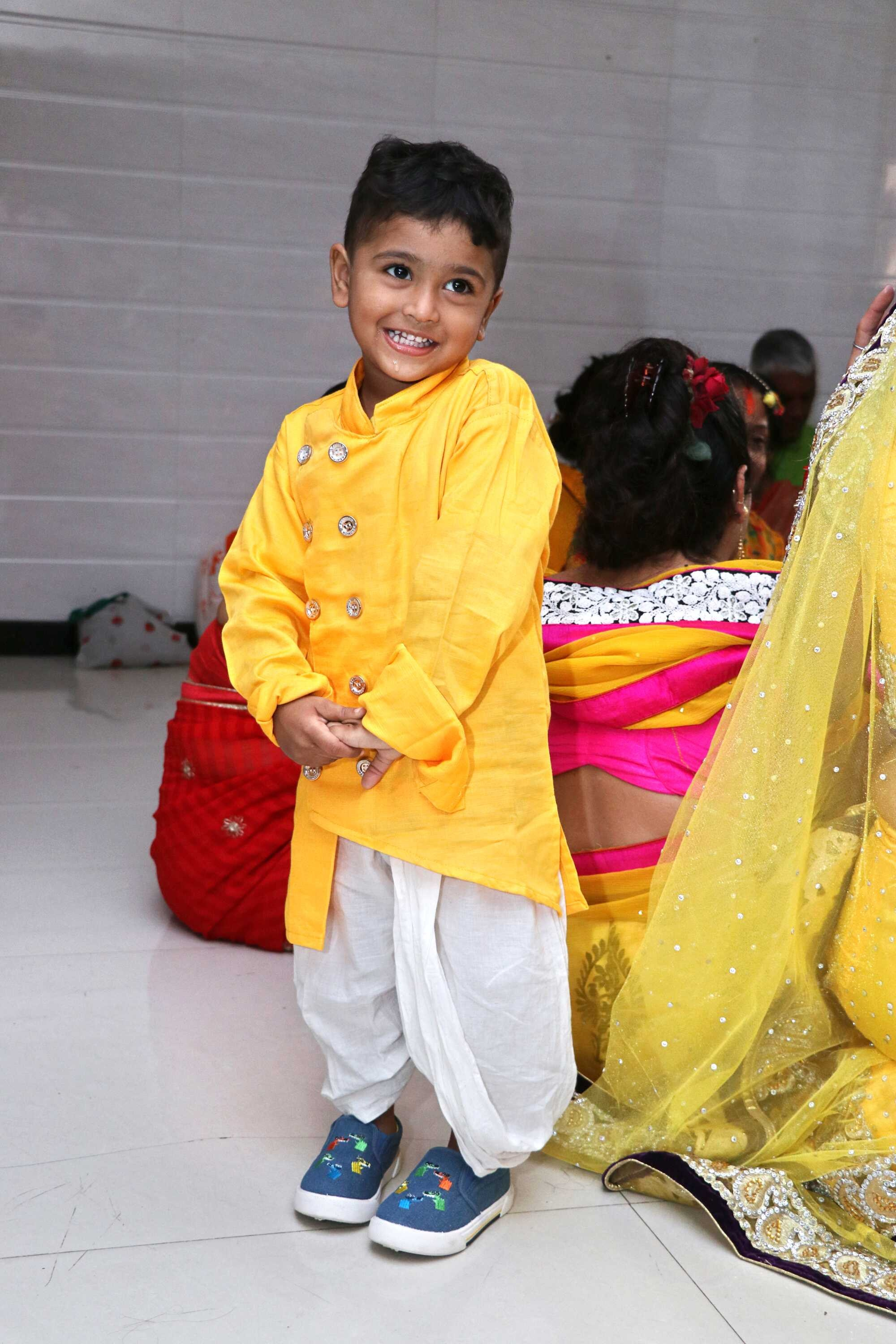 SHASHIKANT WEDS ROSHANI. “Ajay Digital Photo Studio — Capturing Timeless Wedding Moments”