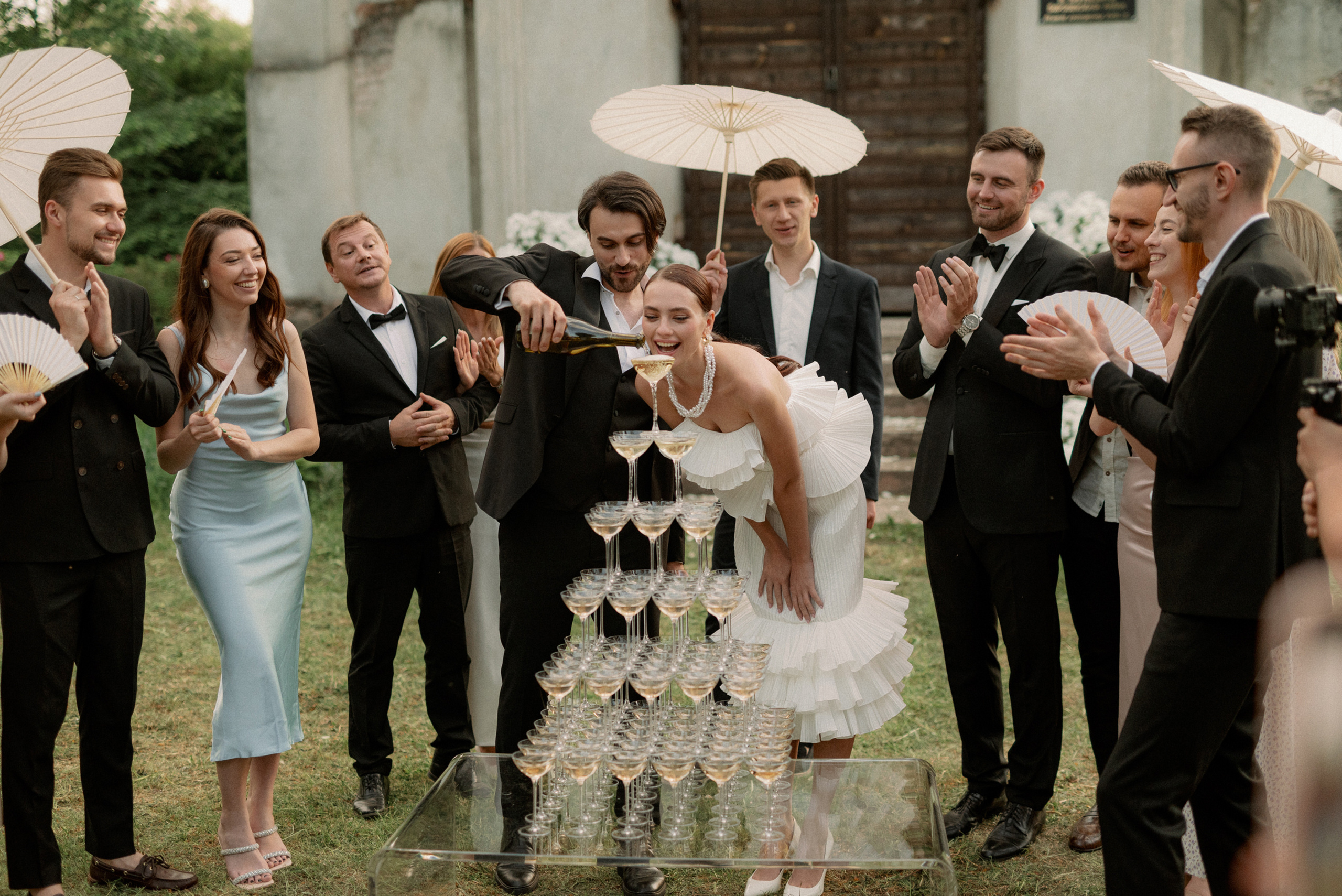 Bakasphoto wedding and lifestyle photography Latvia and Worldwide