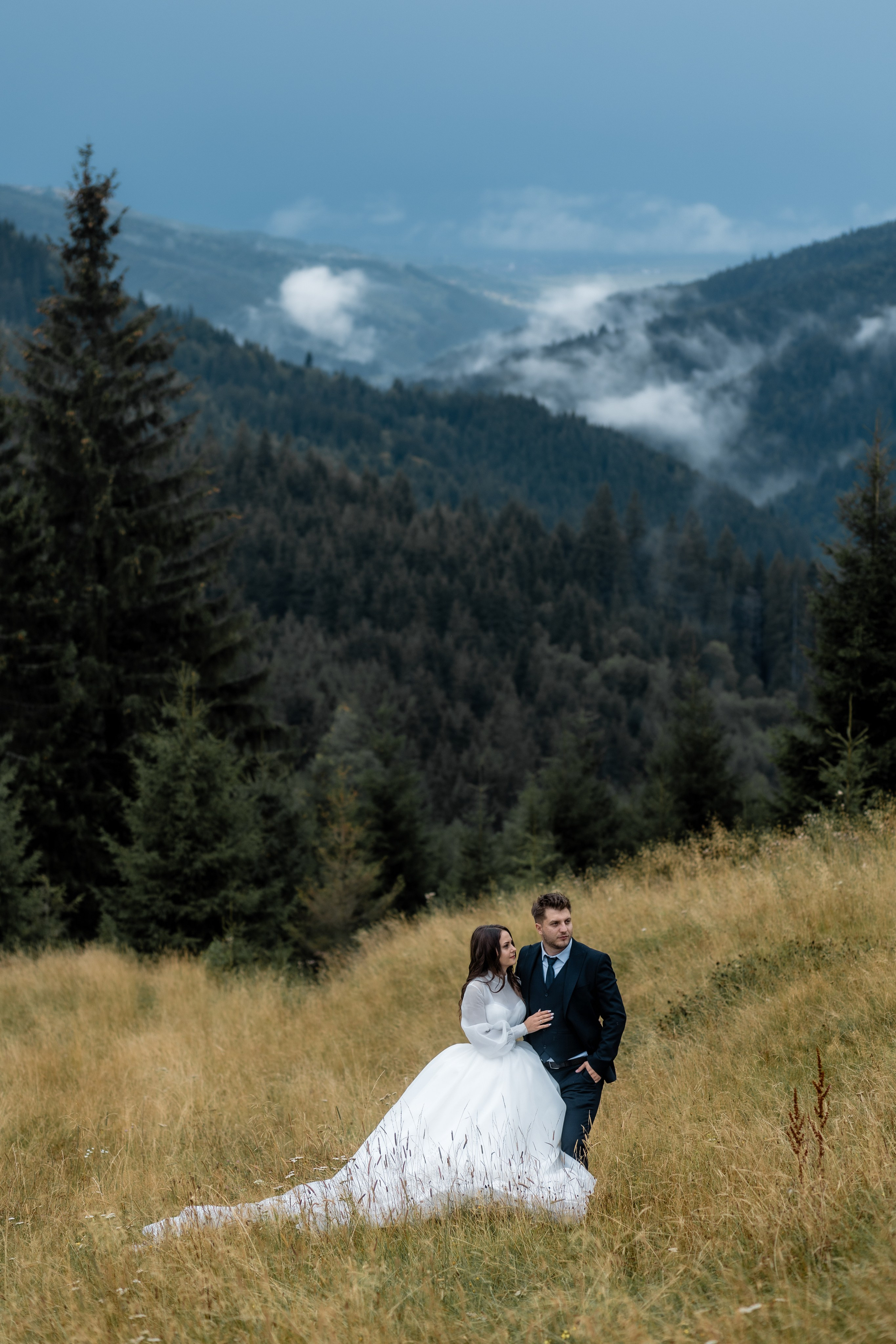 Anatolii & Ecaterina. BUREA PRODUCTION