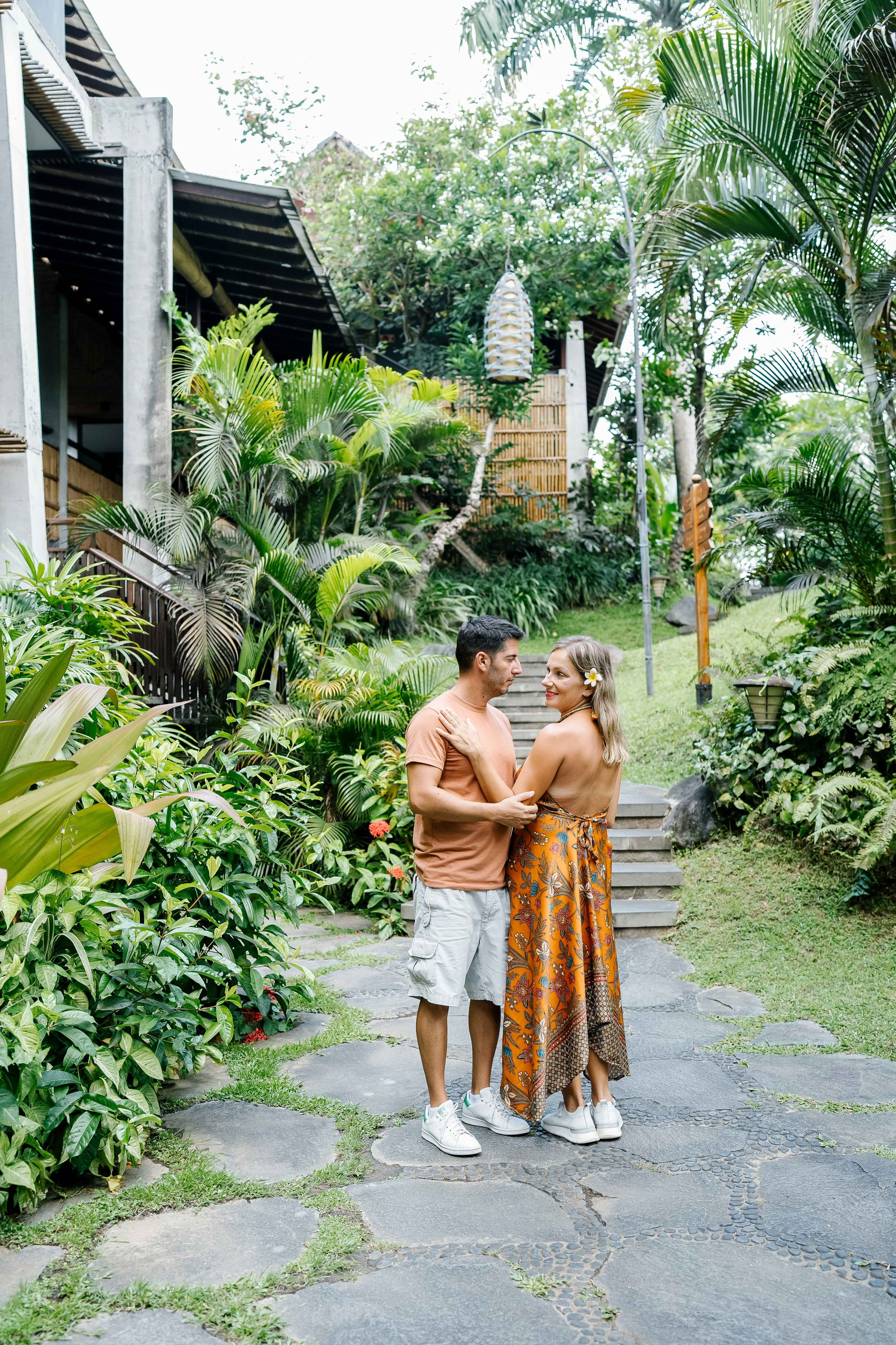 Honeymoon Photoshoot in bali. Female Photographer in Bali