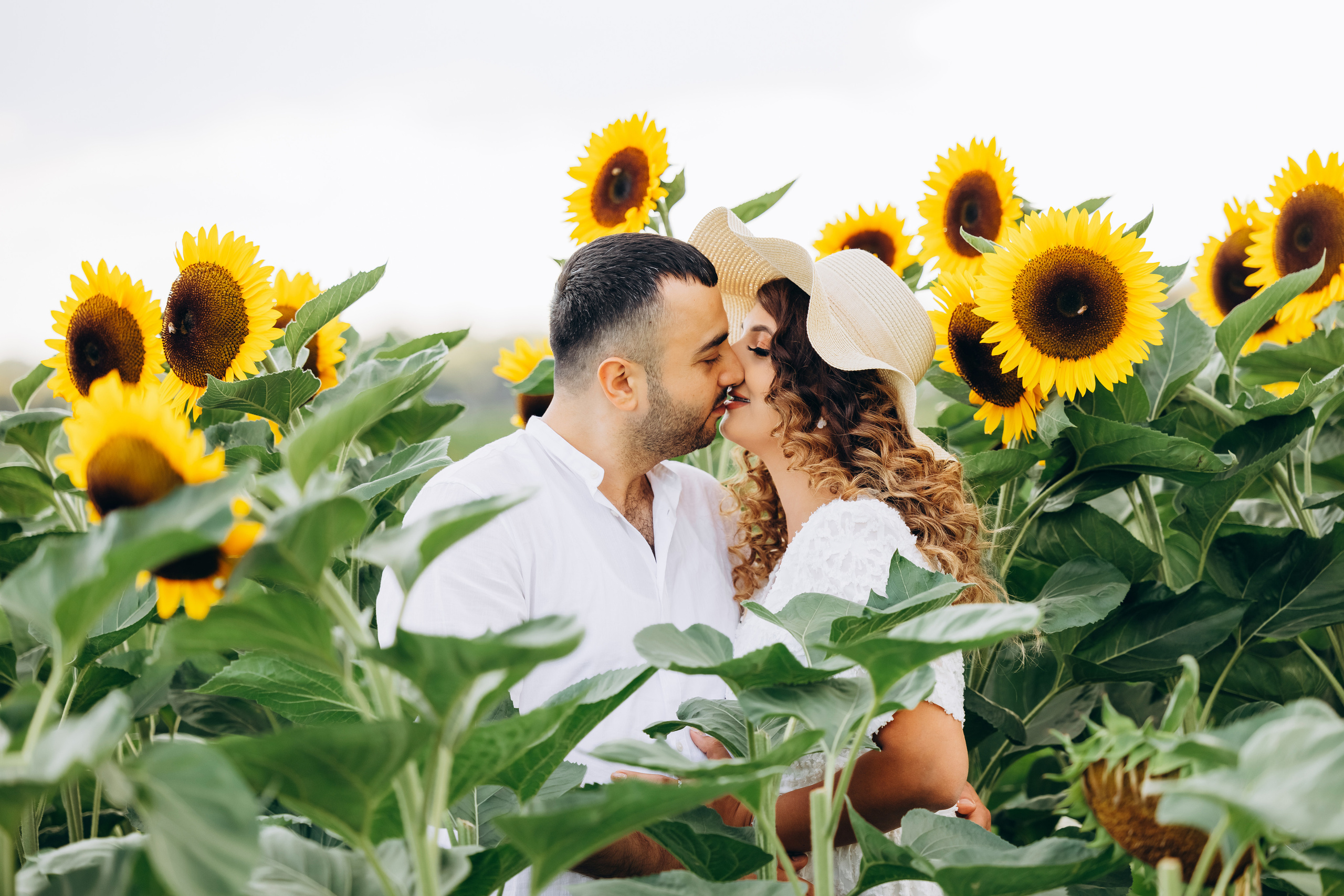 SHER & FATIMA FAMILY. Pittsburgh wedding and family photographer