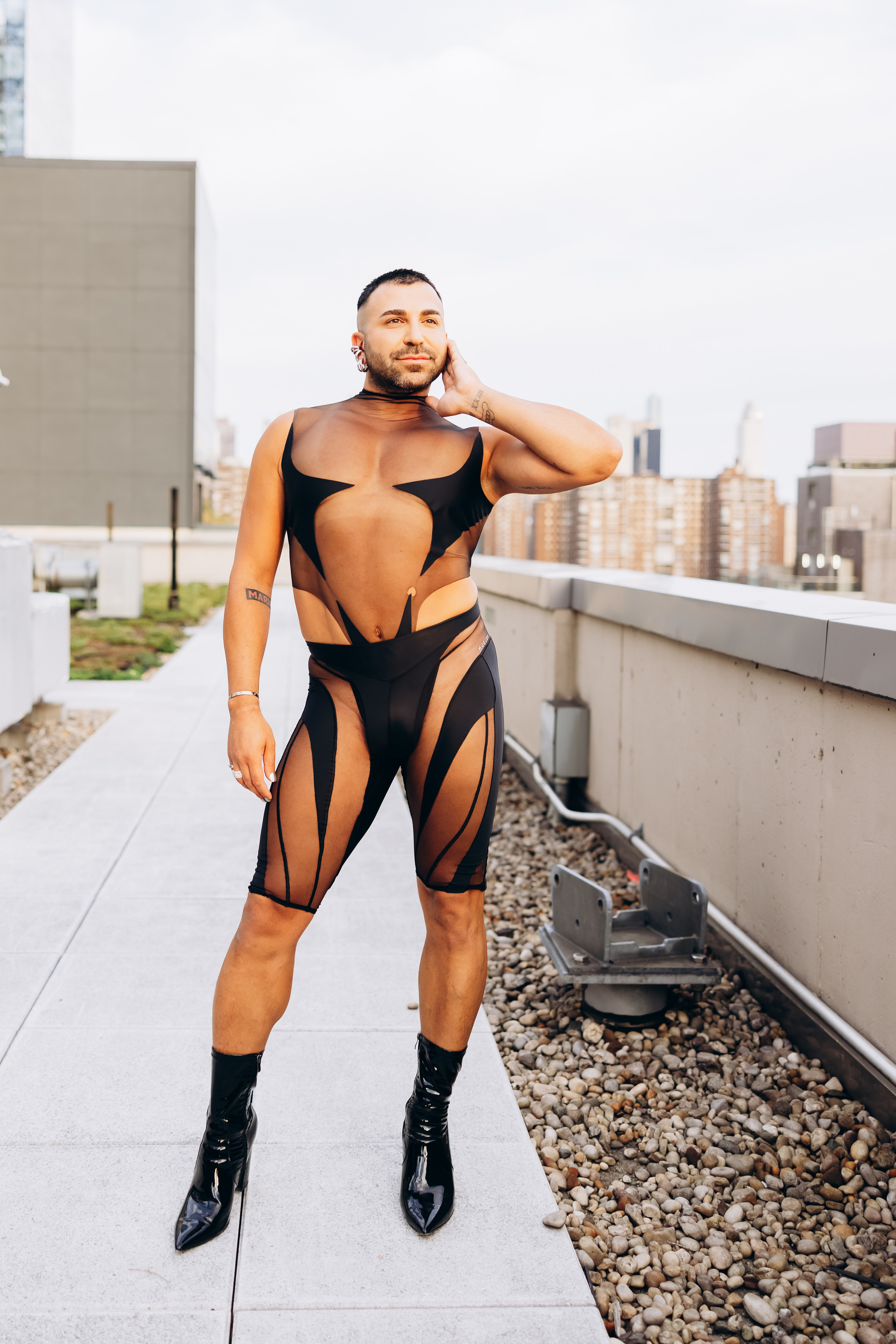 PHILL. Pittsburgh wedding and family photographer